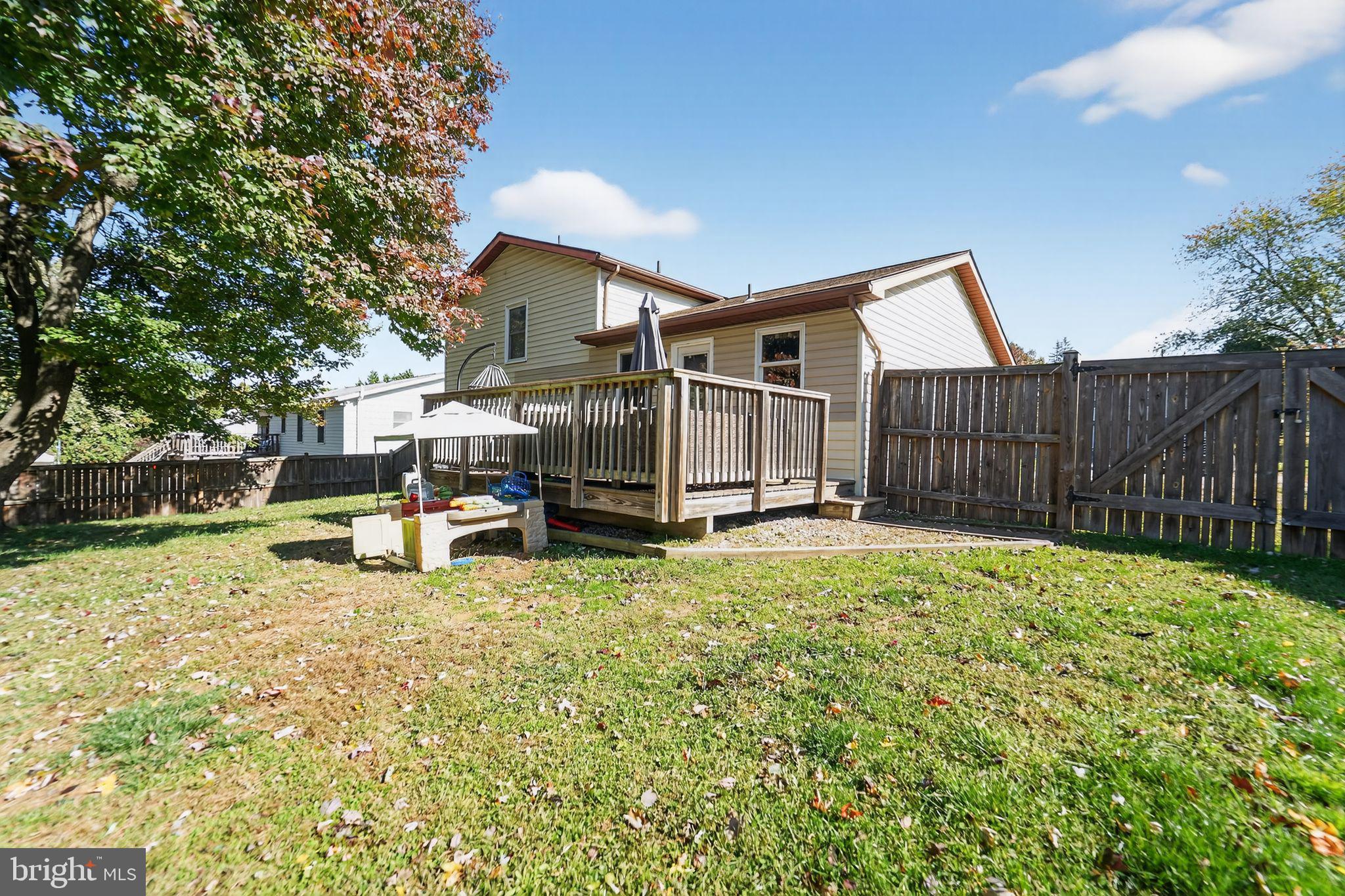 WHISPERING VALLEY - Residential