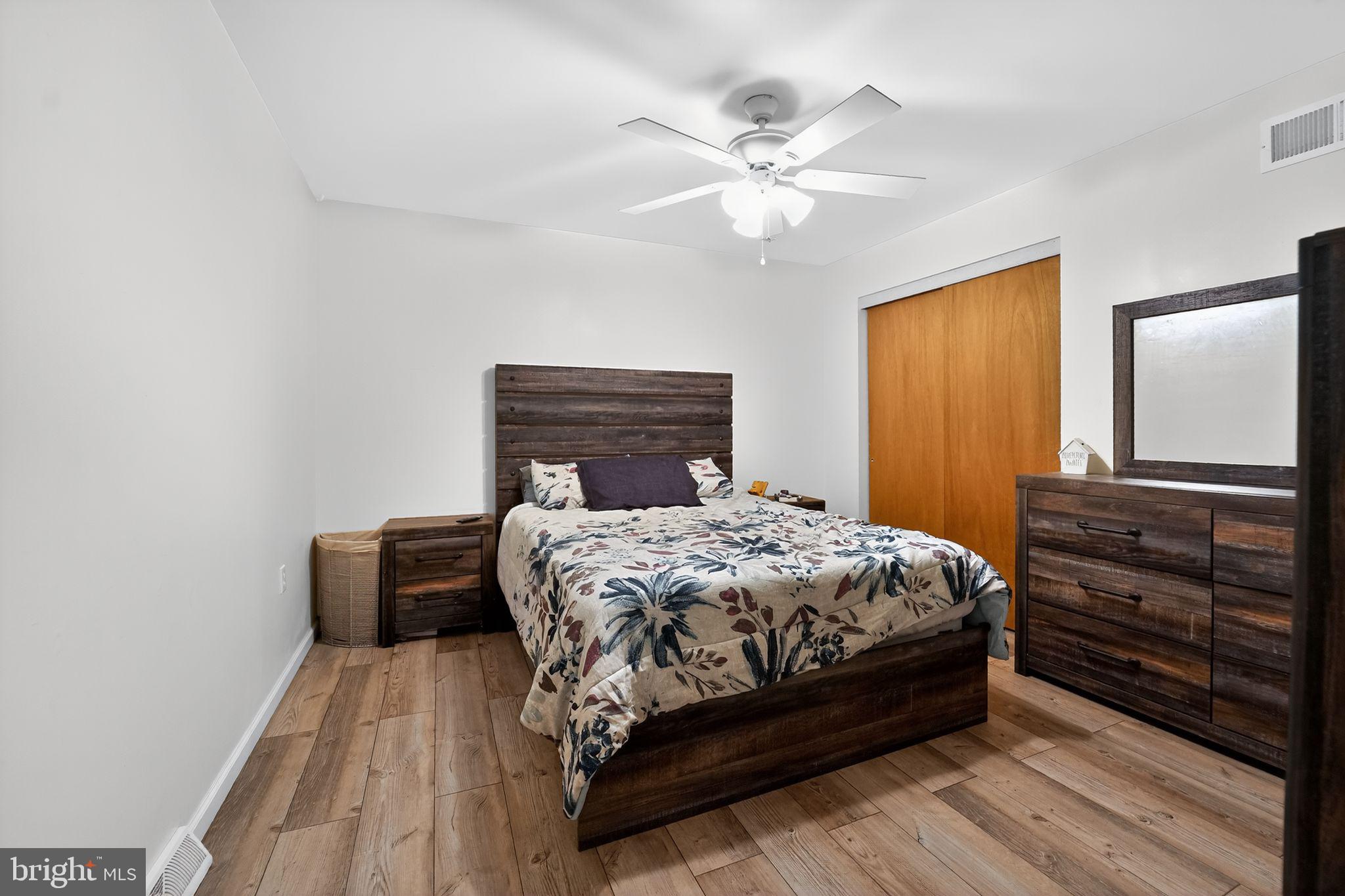 WHISPERING VALLEY - Residential
