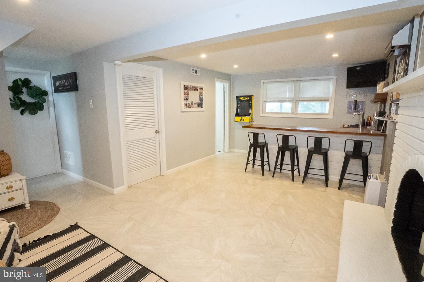 MANSION HEIGHTS - Residential