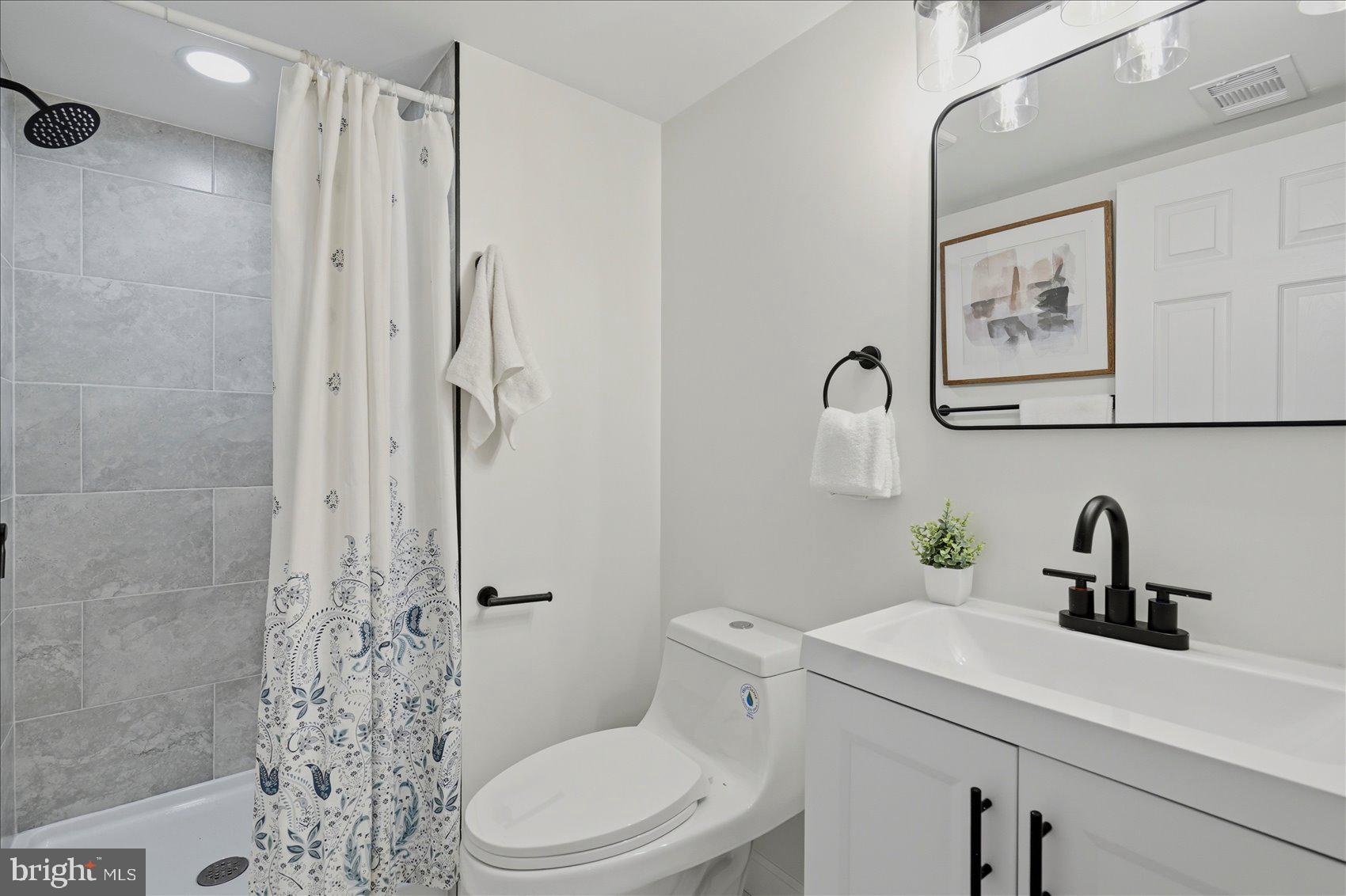 WOODLAWN ESTATES - Residential