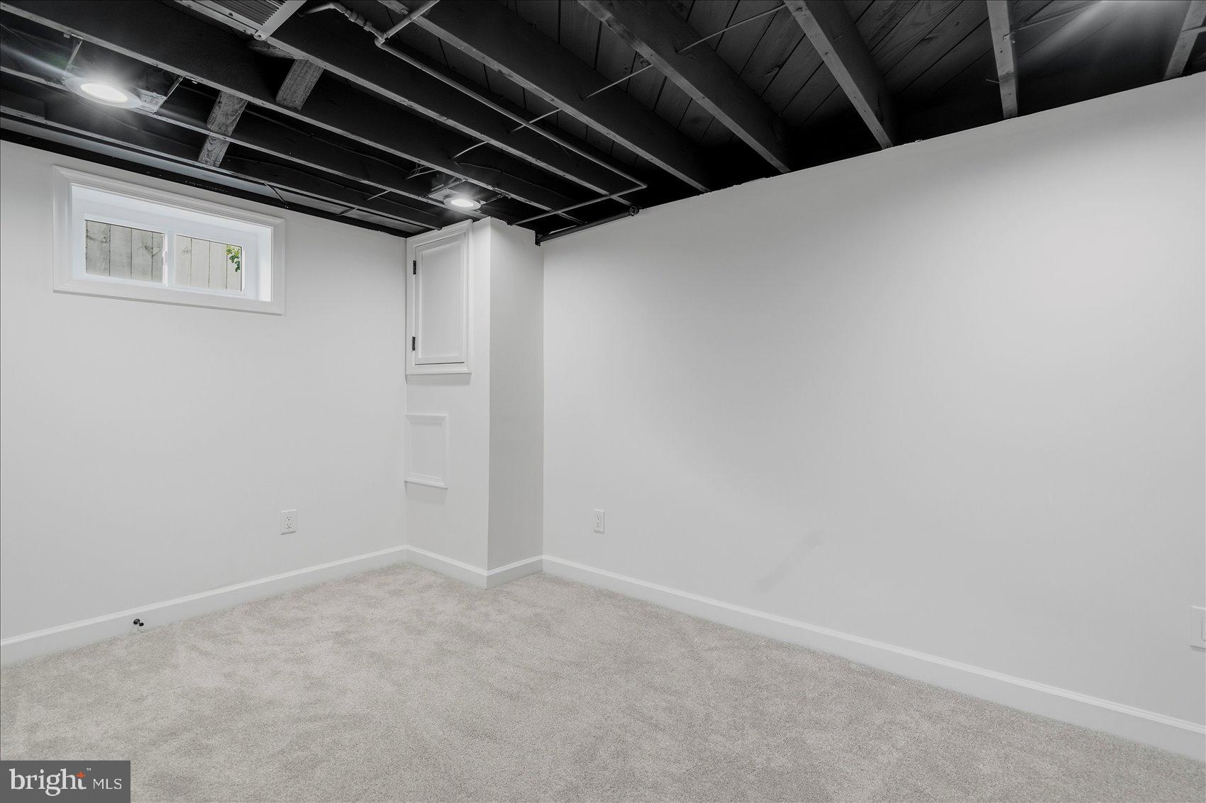 WOODLAWN ESTATES - Residential