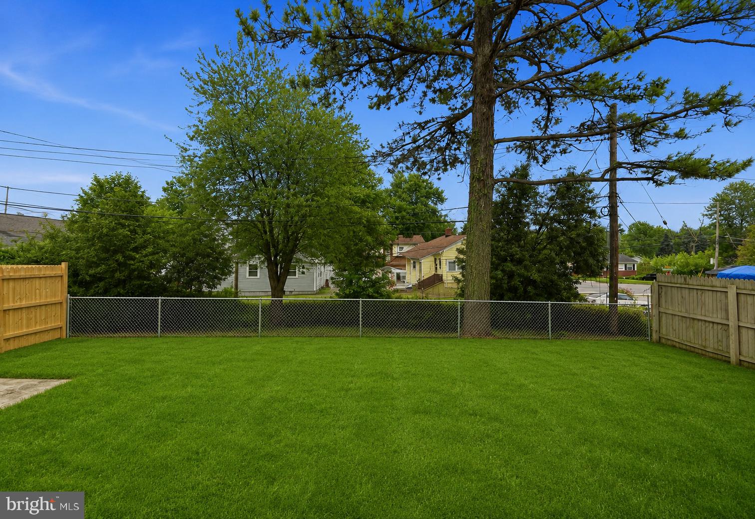 WOODLAWN ESTATES - Residential