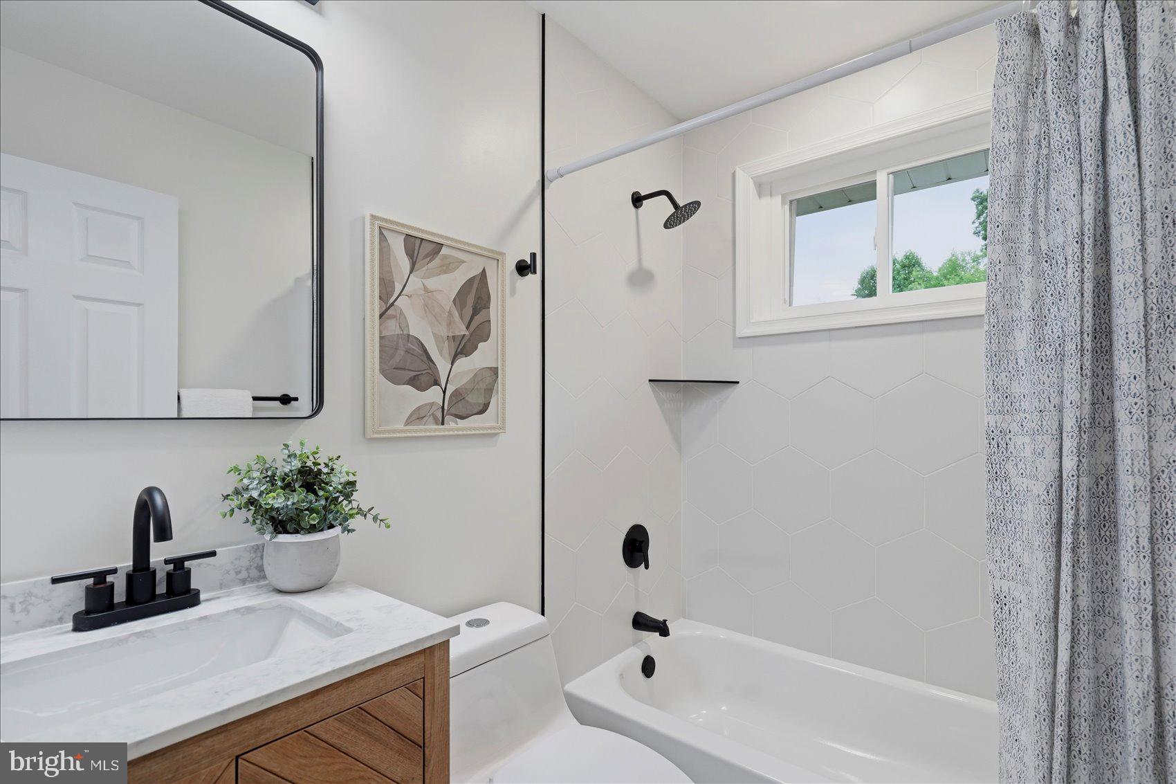 WOODLAWN ESTATES - Residential