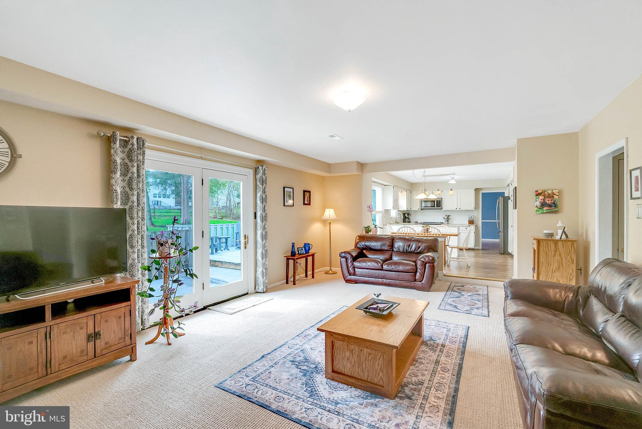 VALLEY GREEN - Residential