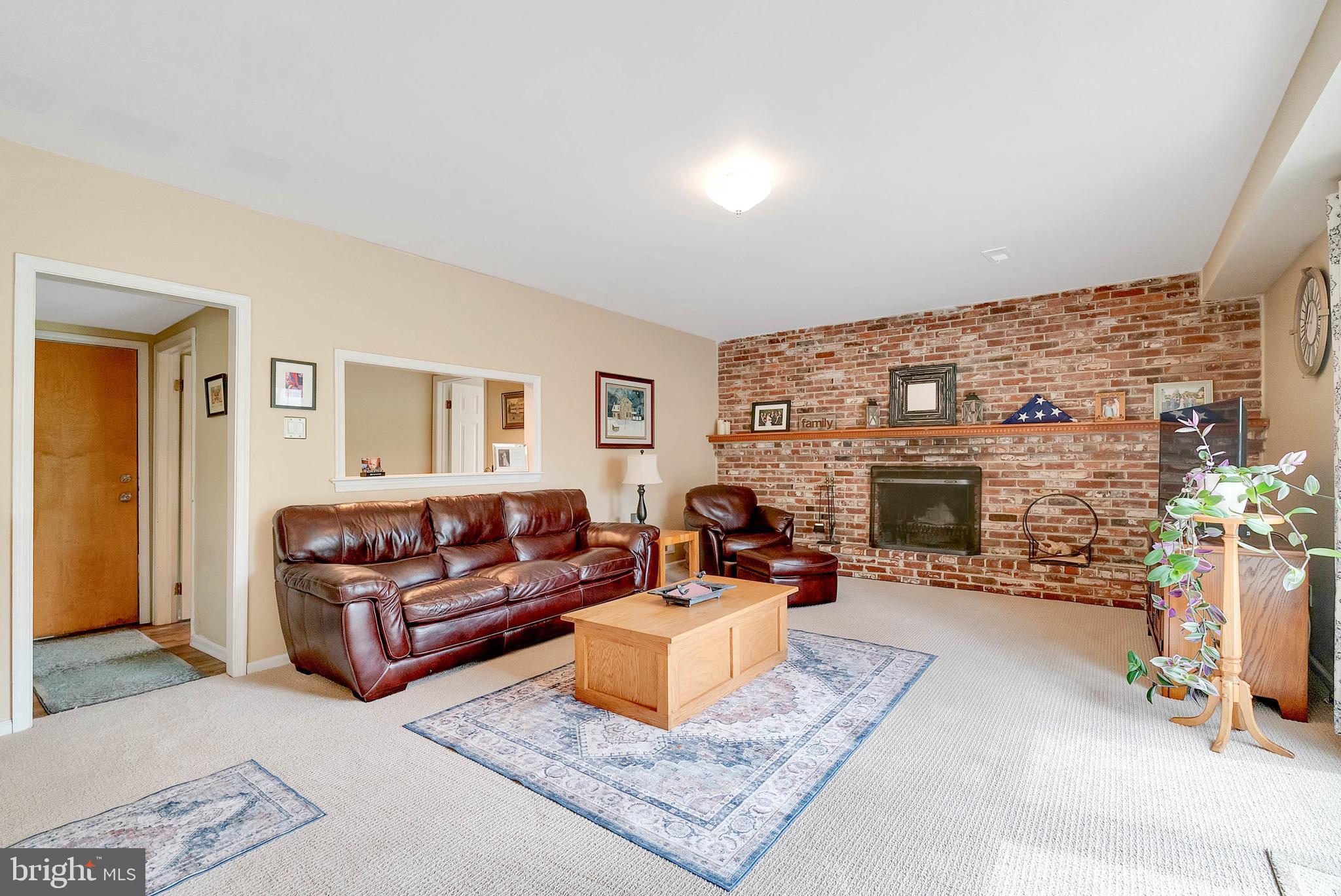 VALLEY GREEN - Residential