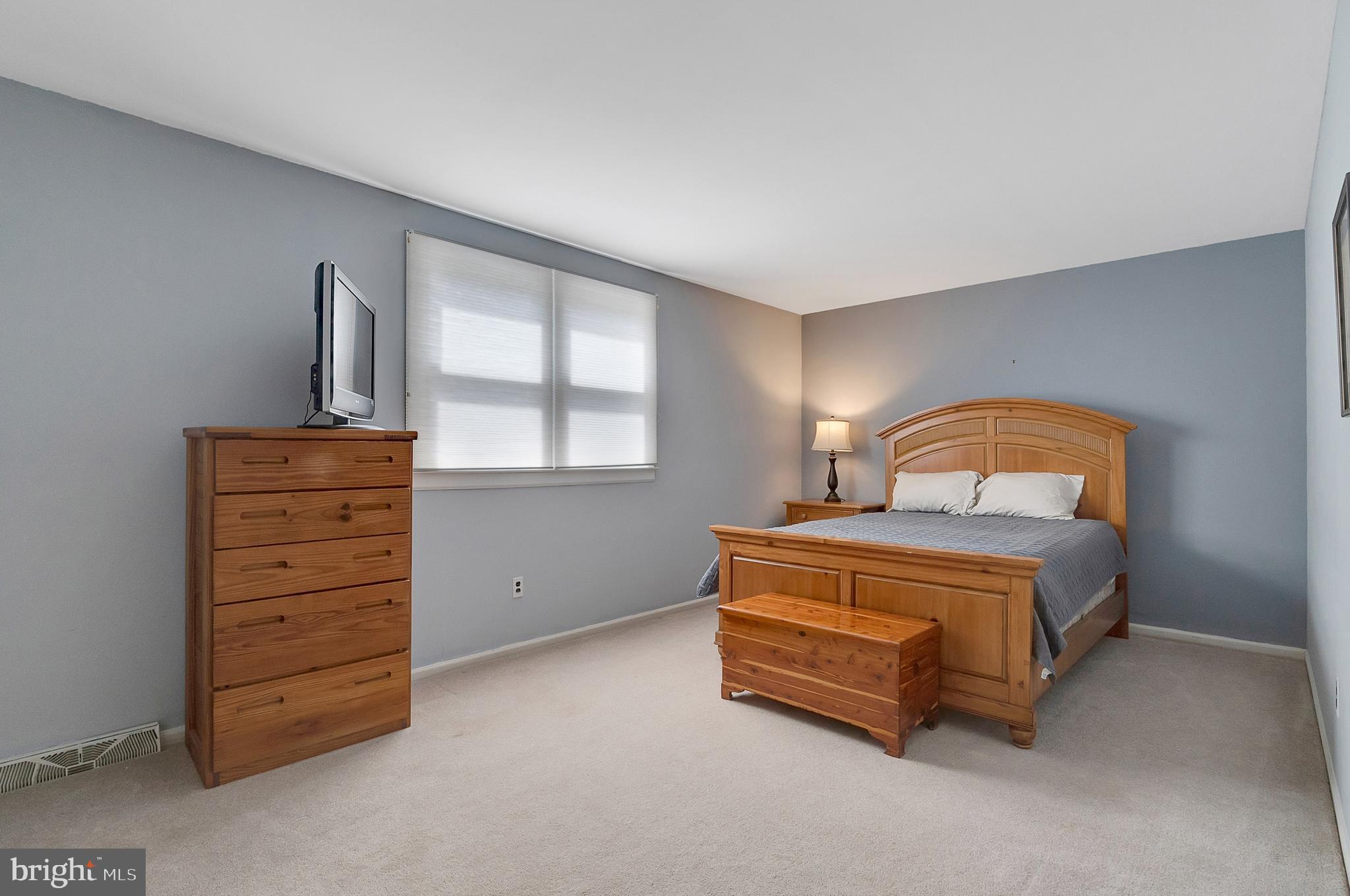 VALLEY GREEN - Residential