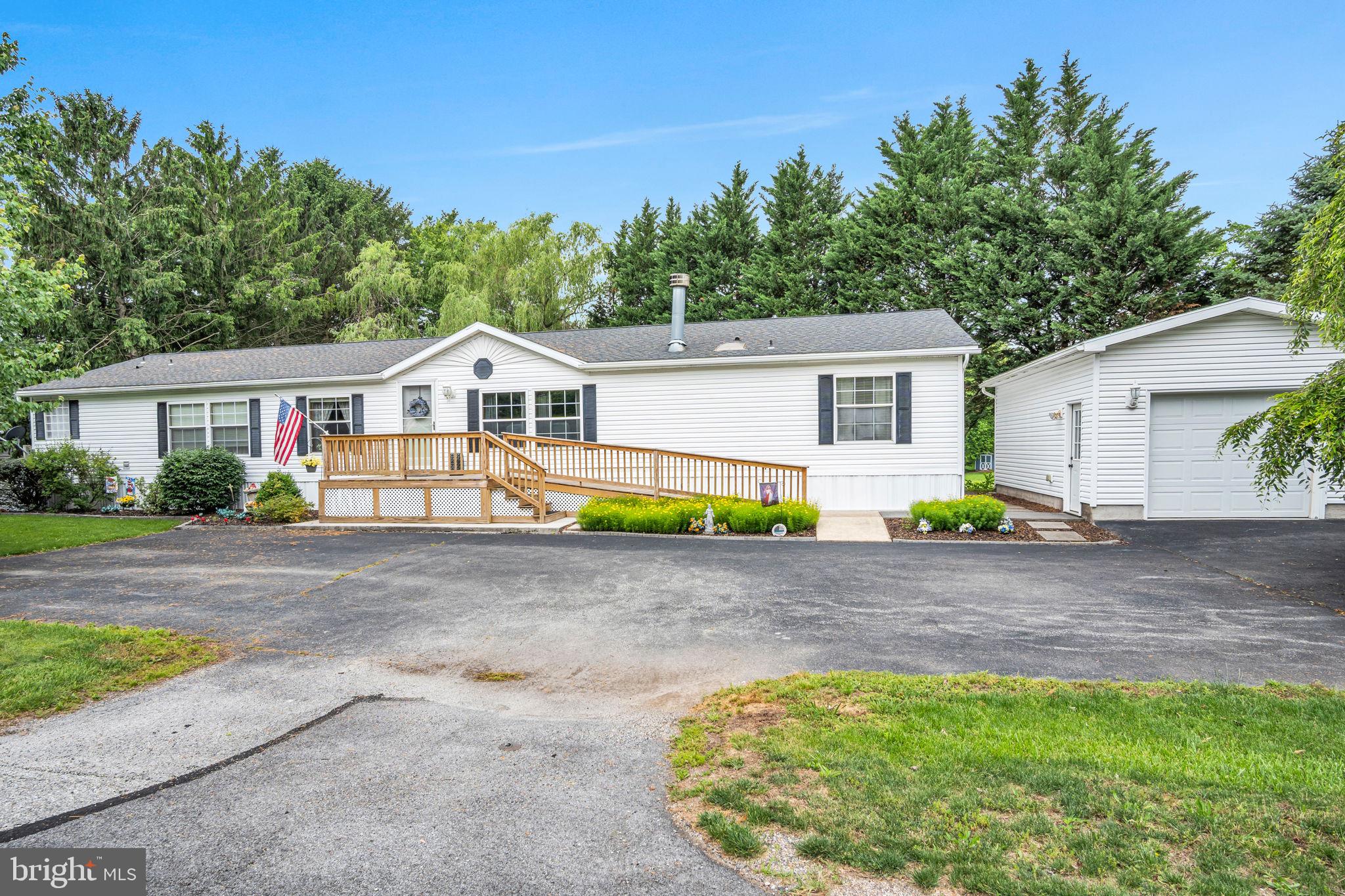 BONNEAU HEIGHTS - Residential