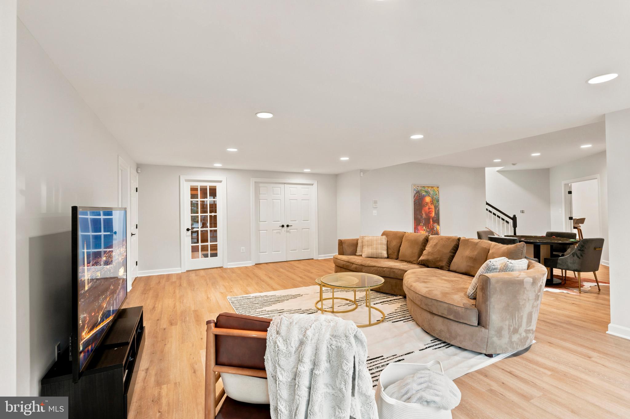 WARD FARM ESTATES - Residential