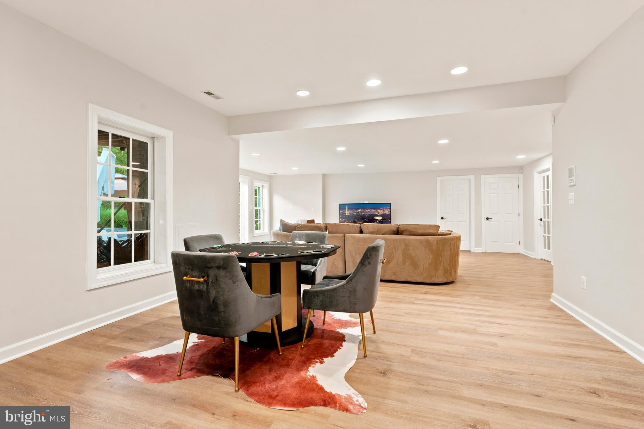 WARD FARM ESTATES - Residential