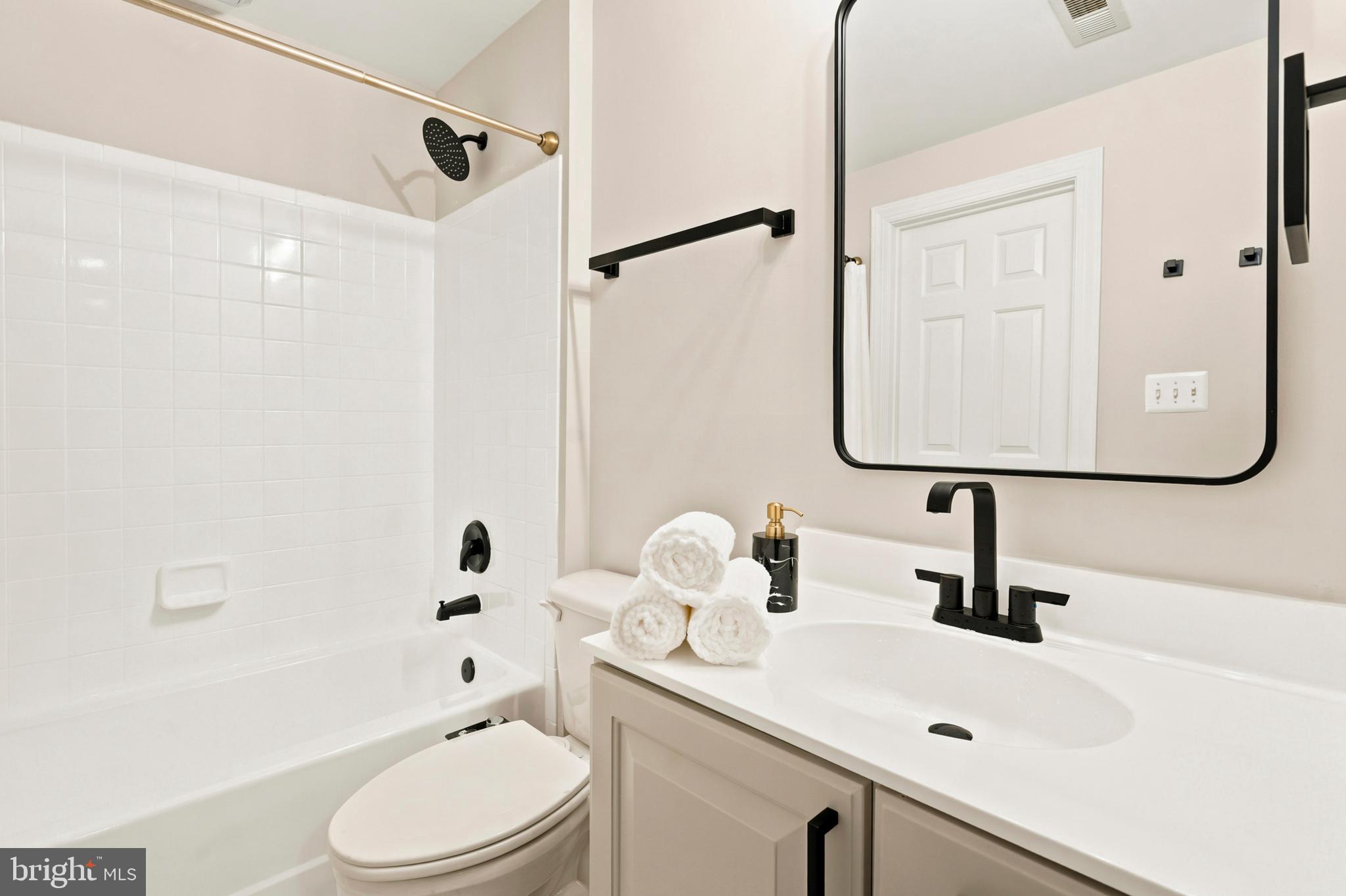 WARD FARM ESTATES - Residential