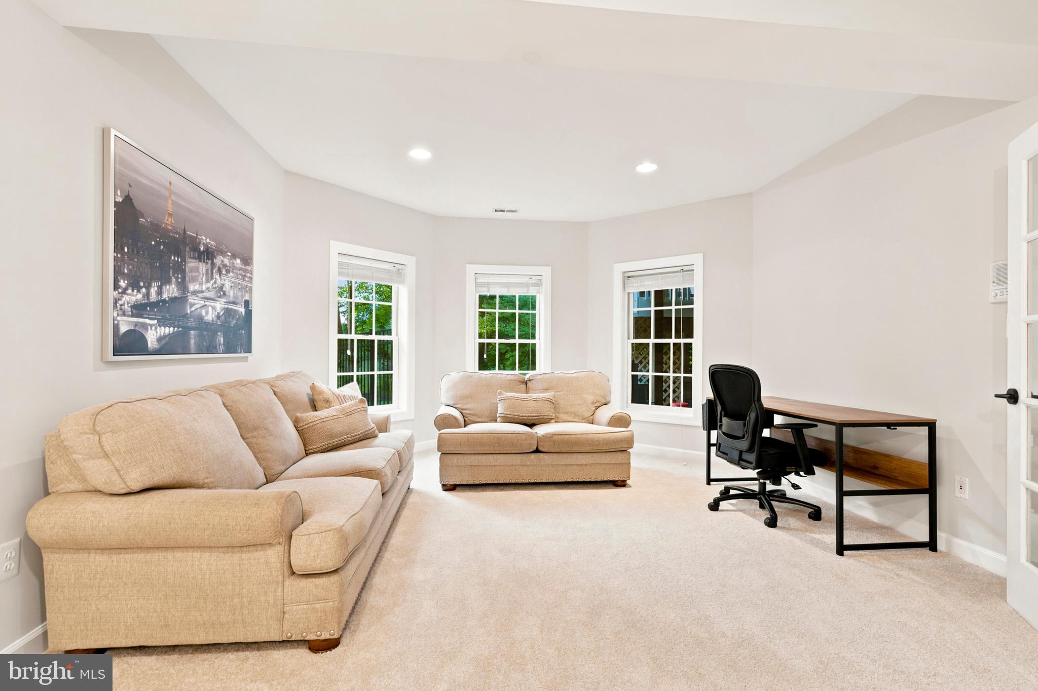 WARD FARM ESTATES - Residential