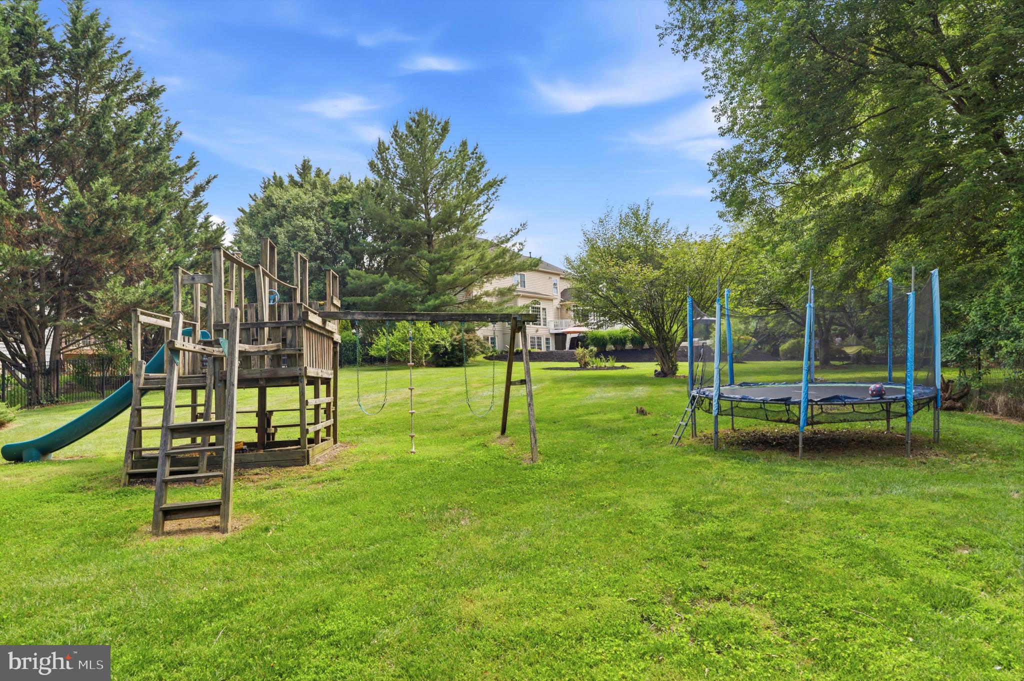 WARD FARM ESTATES - Residential