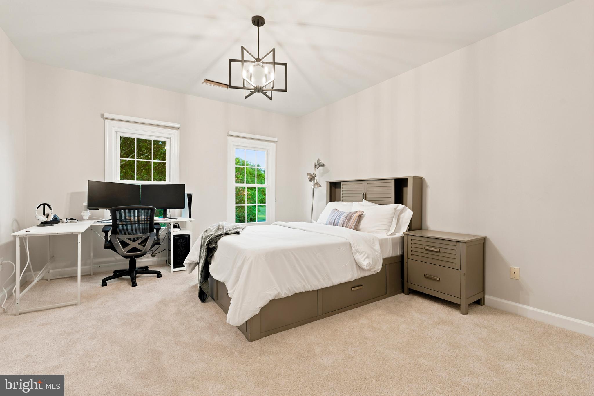 WARD FARM ESTATES - Residential