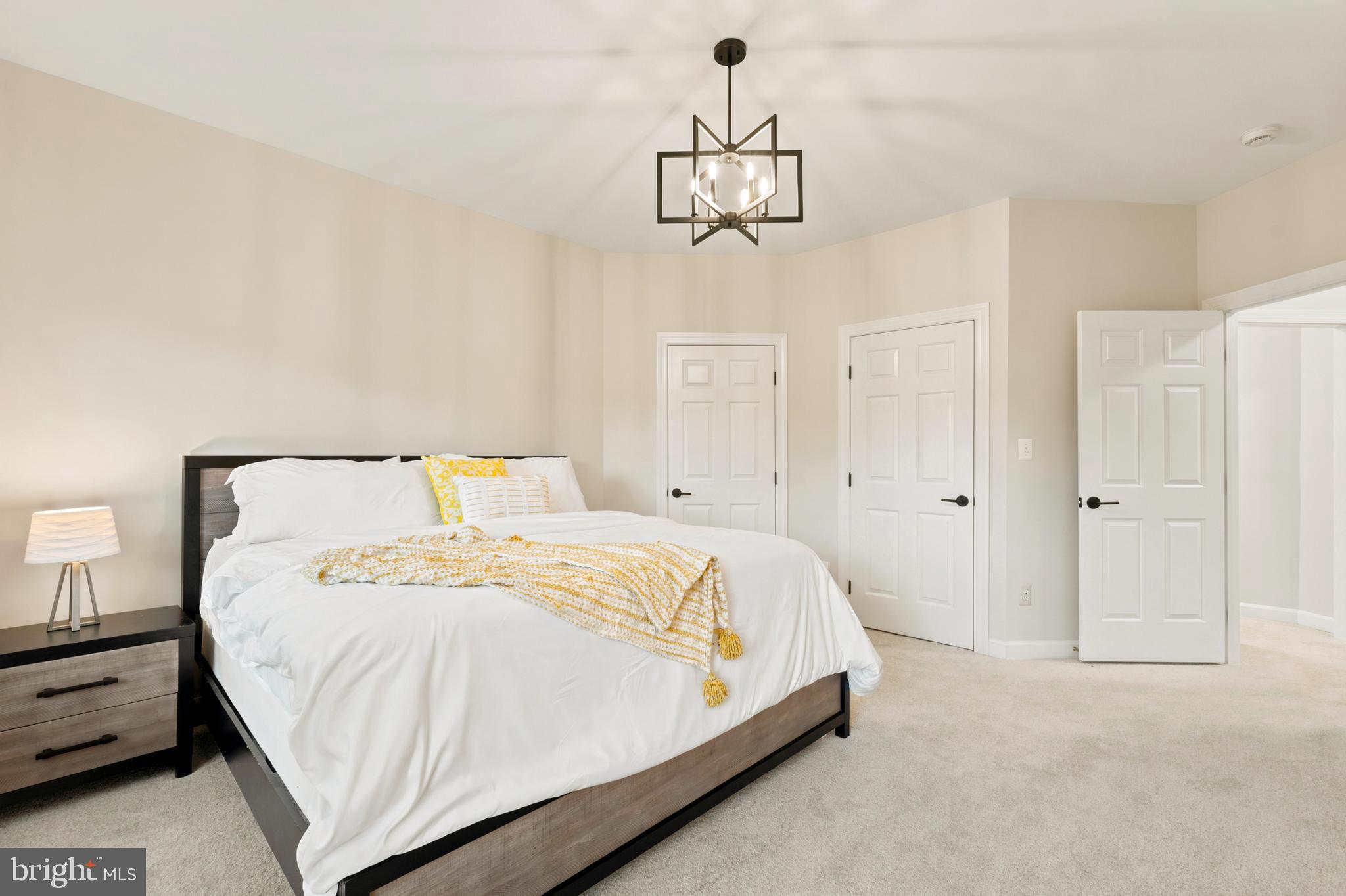 WARD FARM ESTATES - Residential