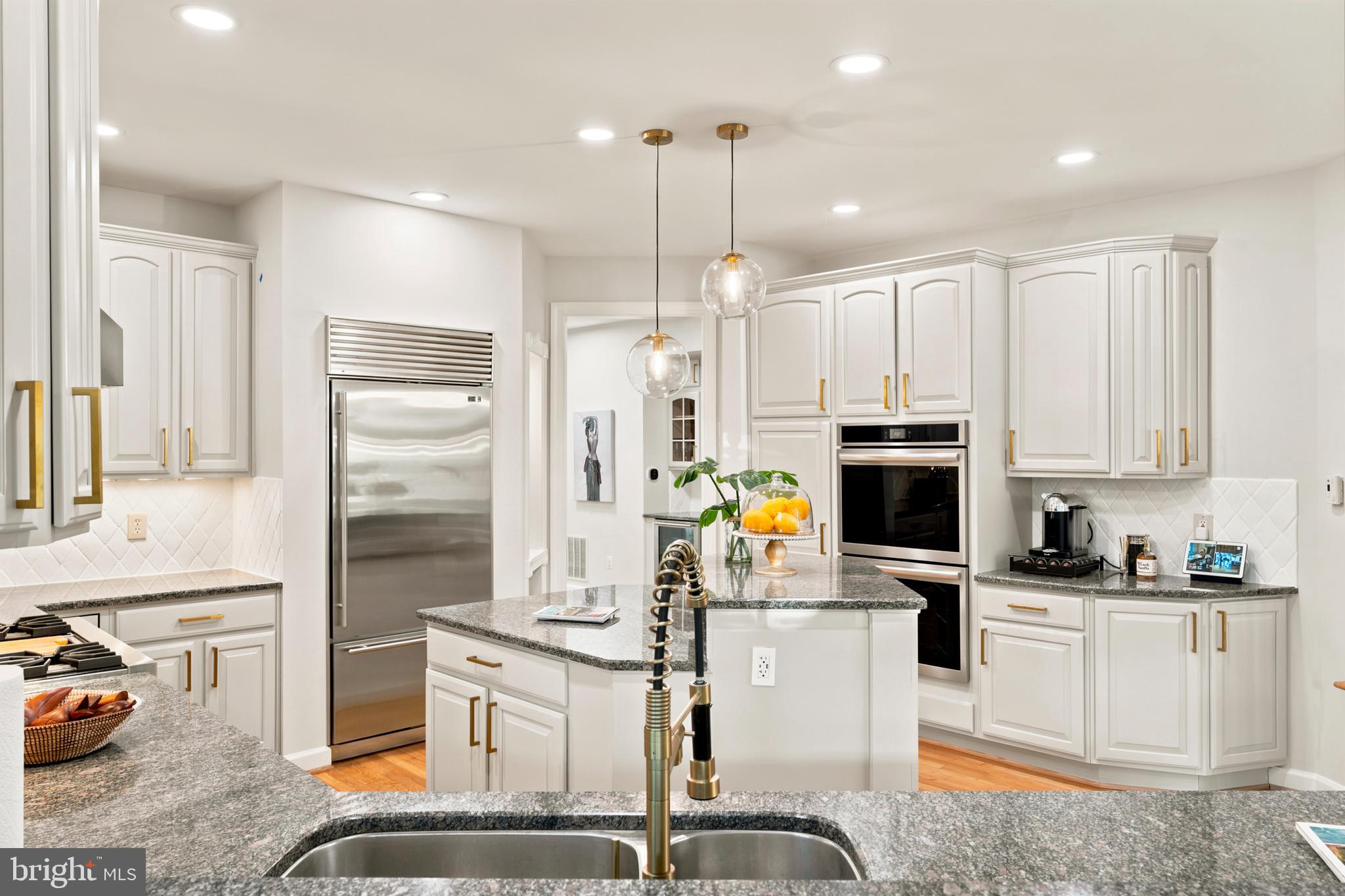 WARD FARM ESTATES - Residential