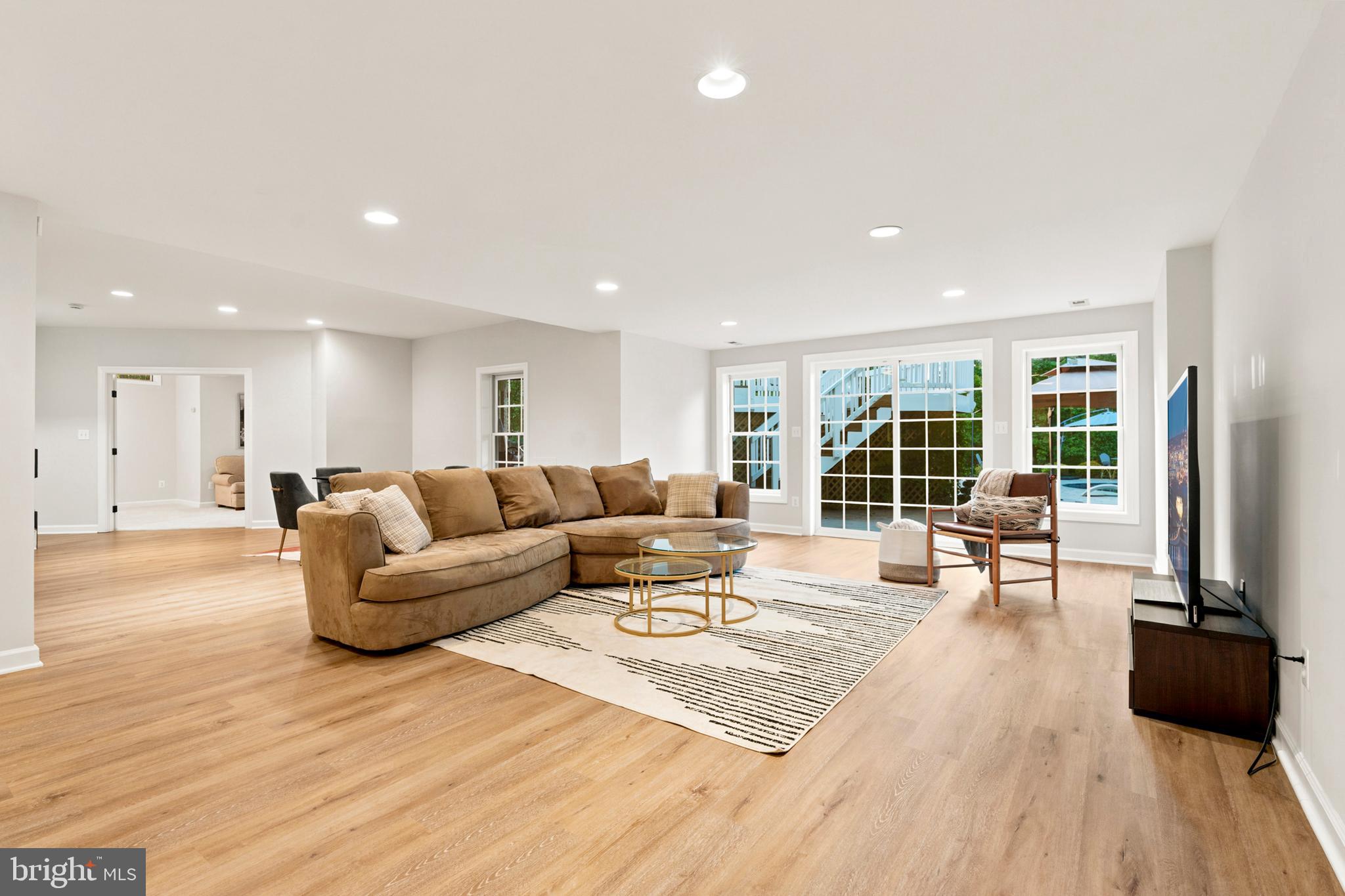 WARD FARM ESTATES - Residential