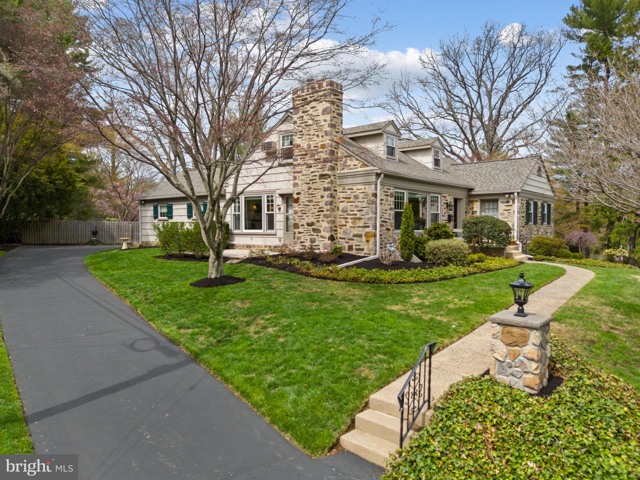 SOUTH WAYNE - Residential