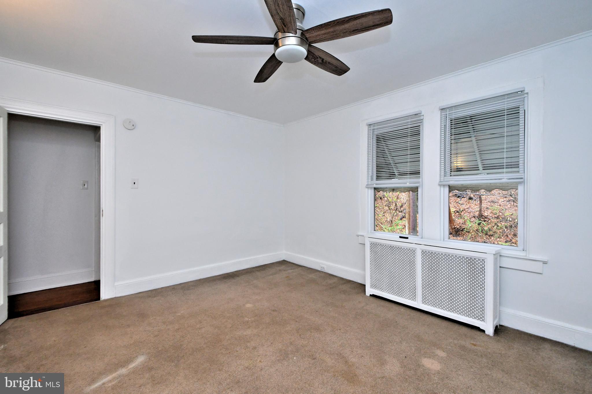ELKINS PARK - Residential