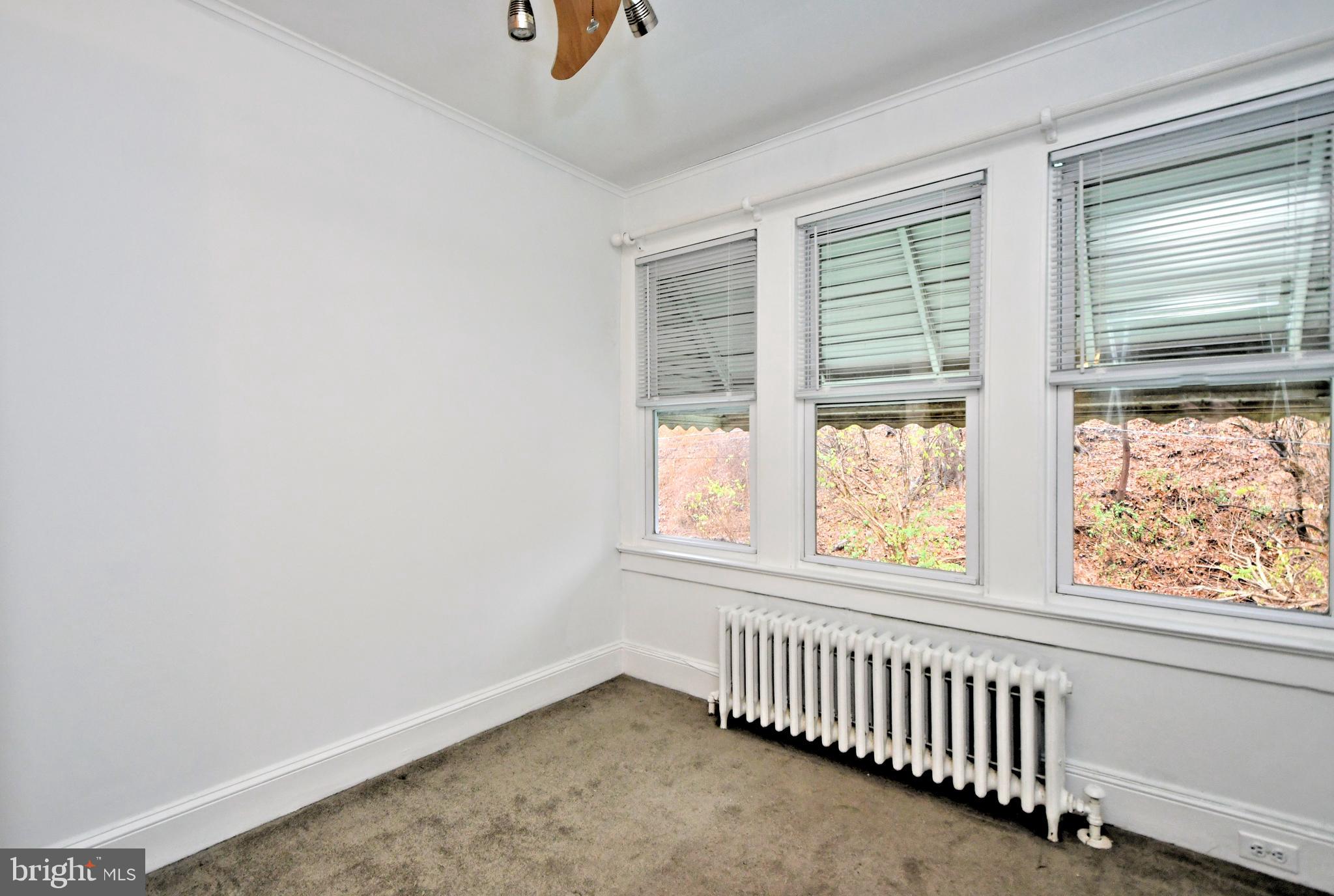 ELKINS PARK - Residential
