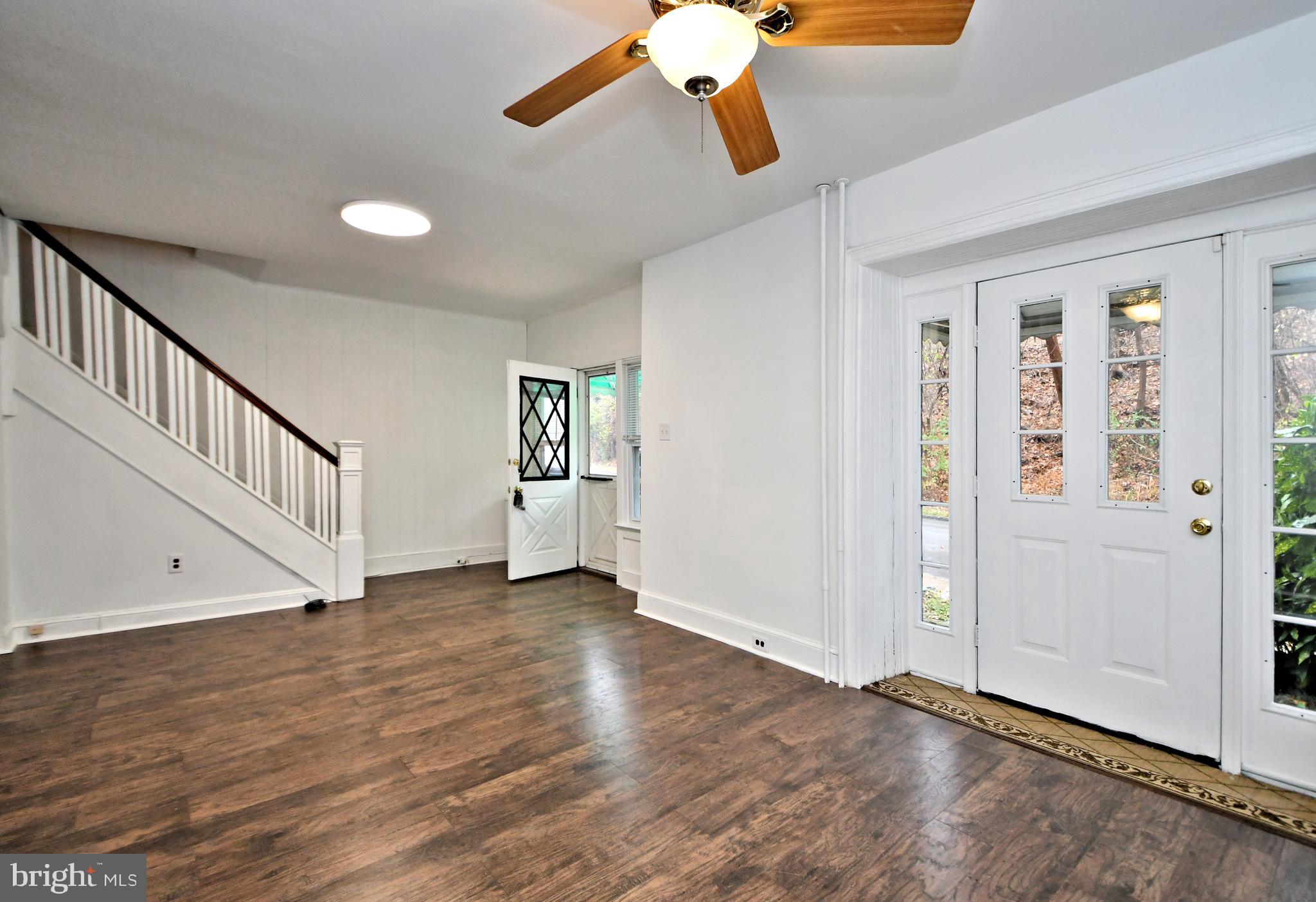 ELKINS PARK - Residential