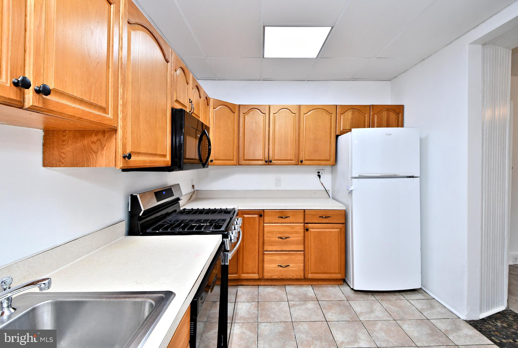 ELKINS PARK - Residential