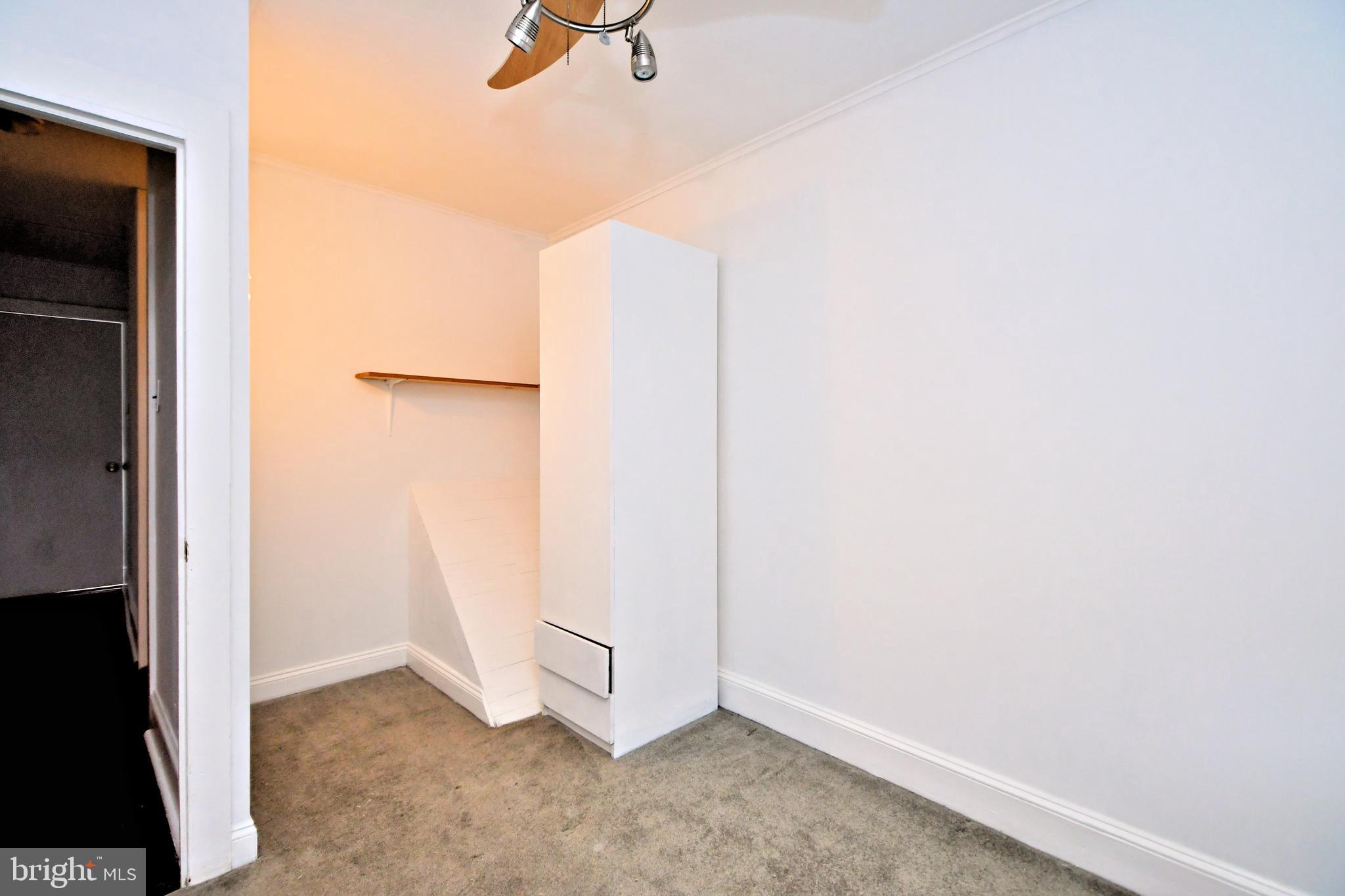 ELKINS PARK - Residential