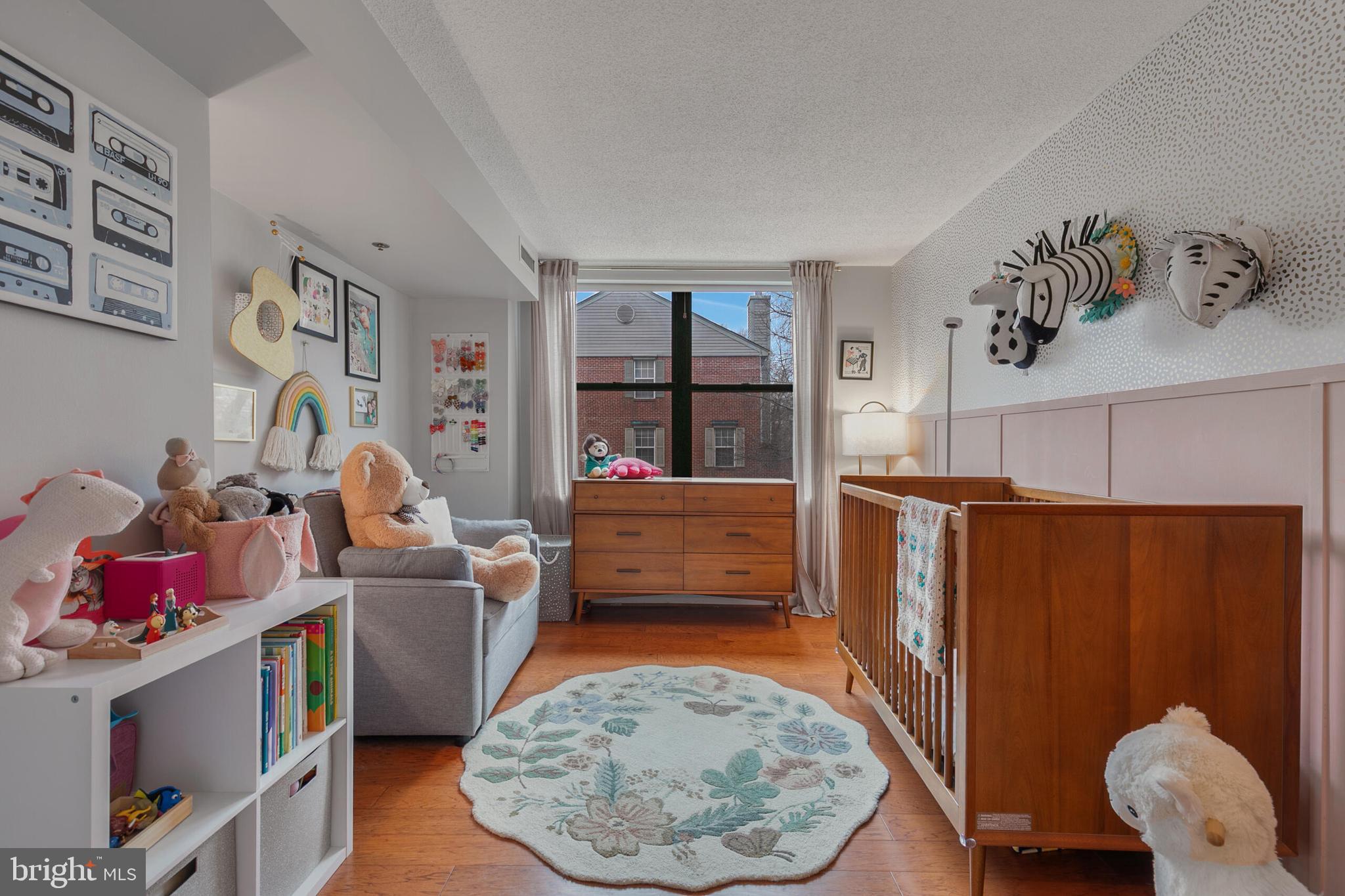 BRADDOCK PLACE - Residential