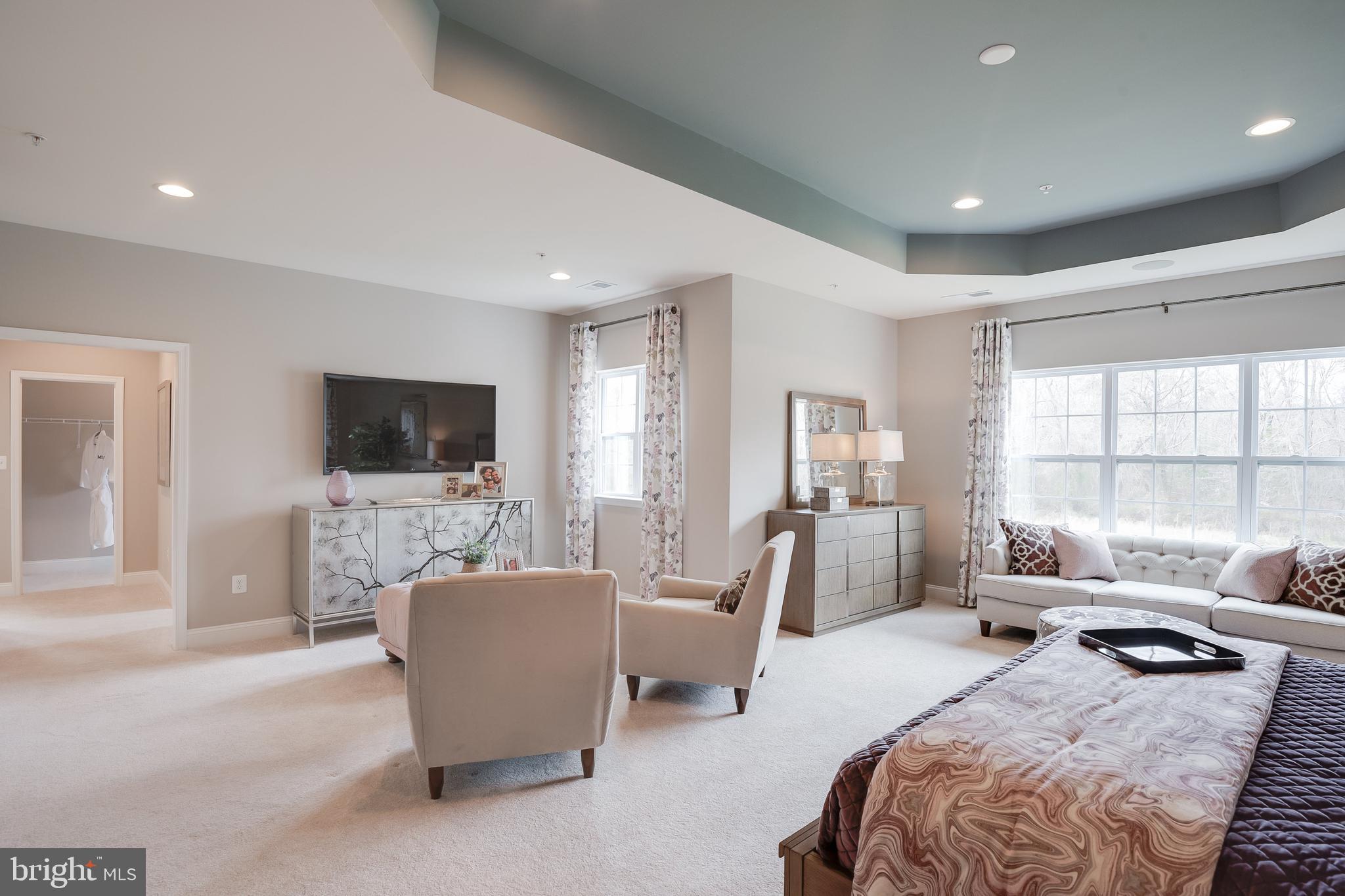 SOUTH TREEVIEW ESTATES - Residential