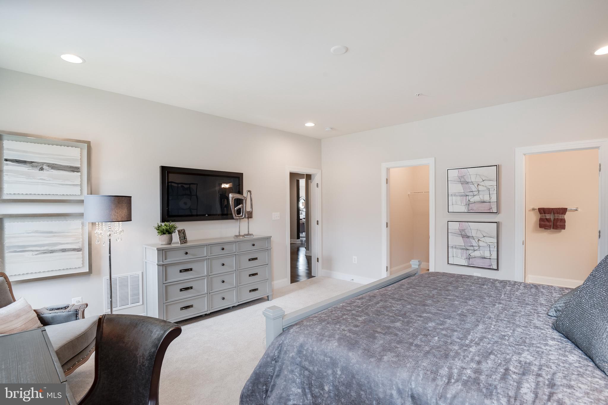 SOUTH TREEVIEW ESTATES - Residential