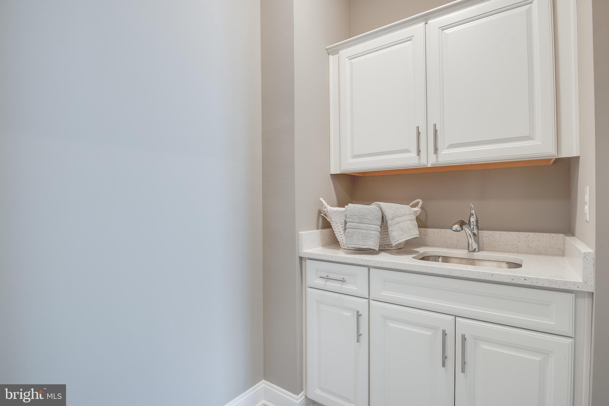 SOUTH TREEVIEW ESTATES - Residential