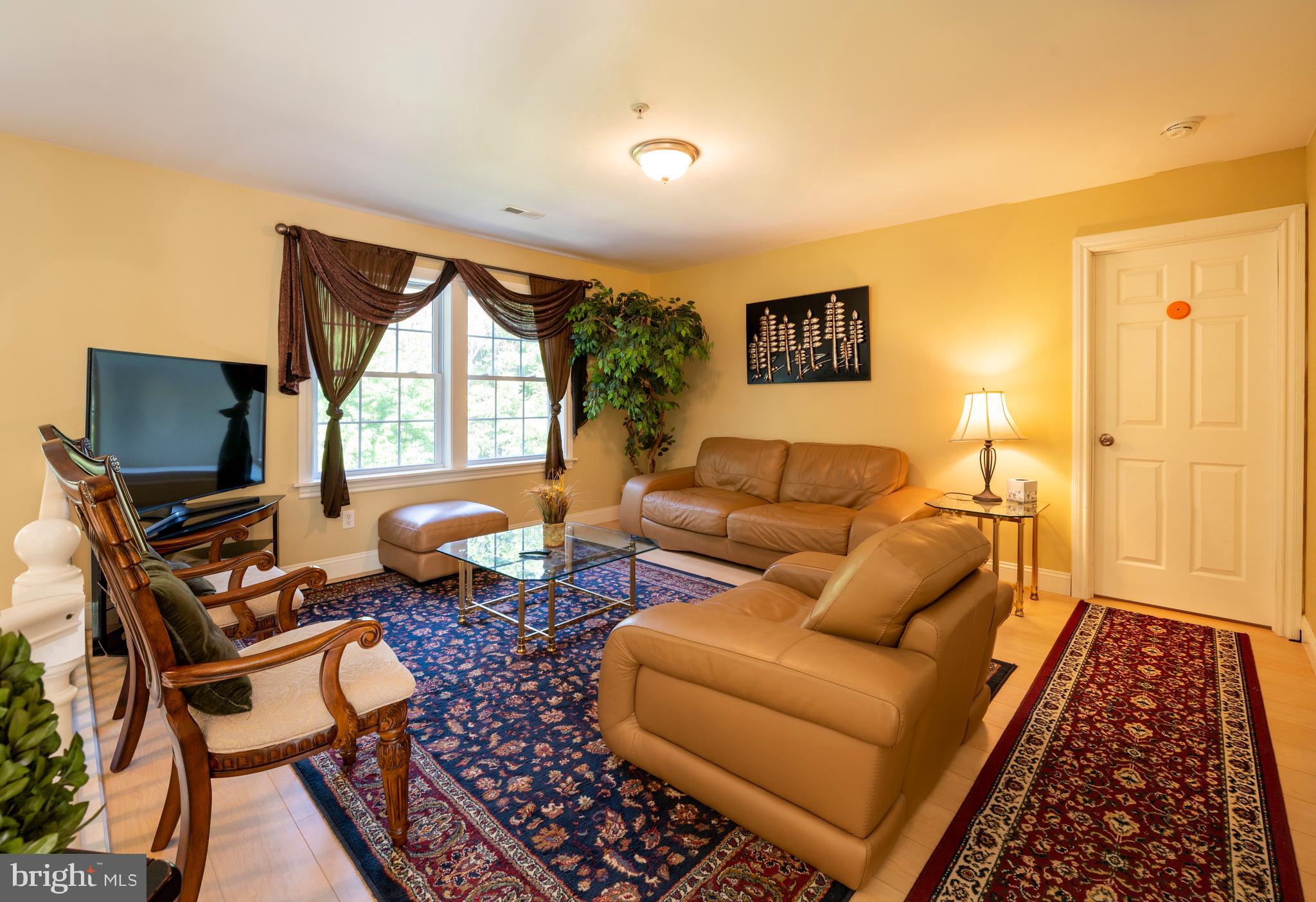 KING OF PRUSSIA - Residential