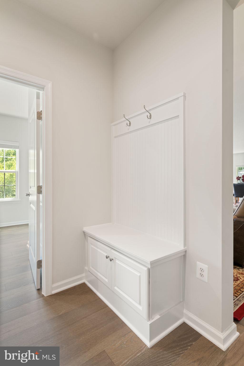 WOODBERRY MANOR - Residential