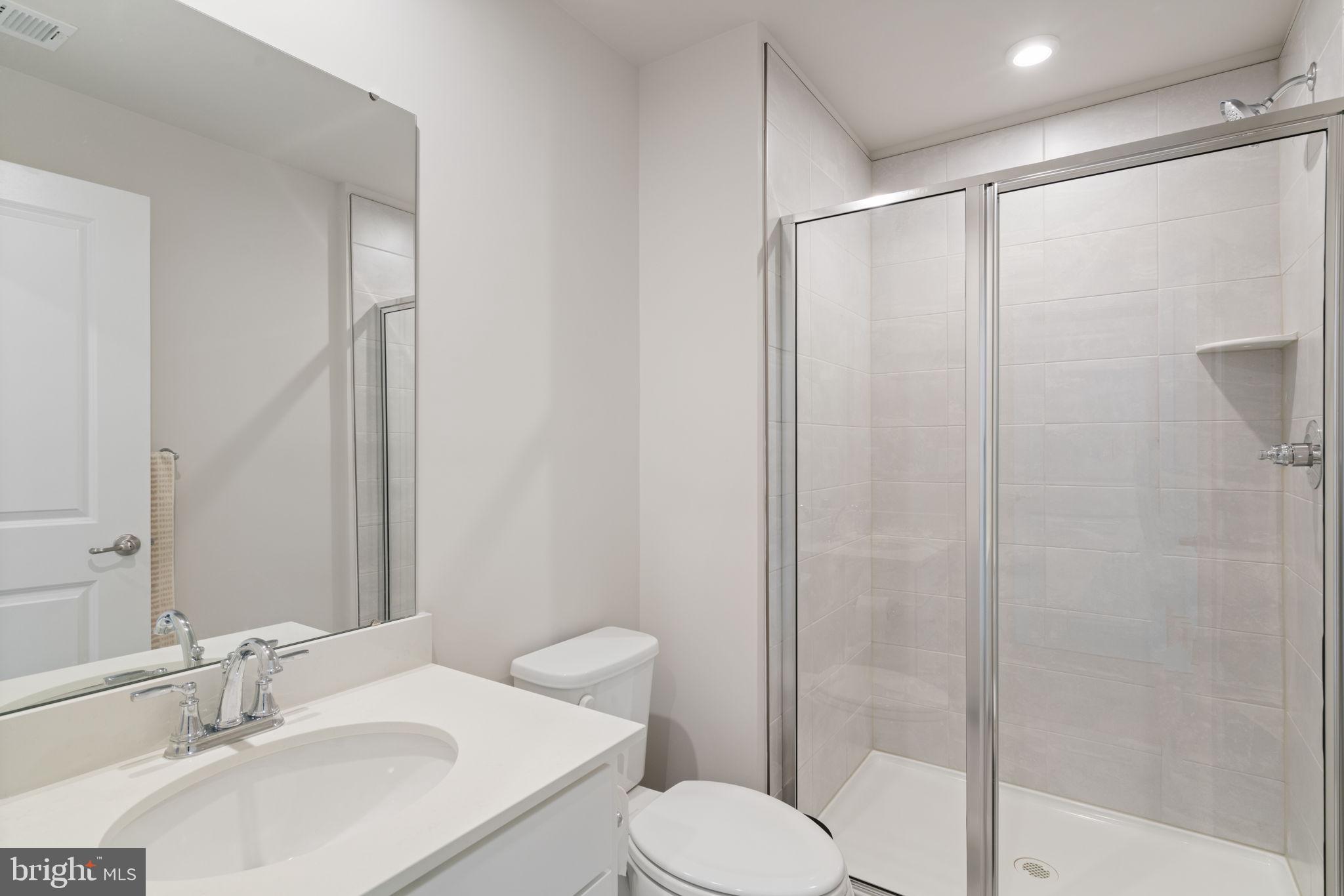 WOODBERRY MANOR - Residential