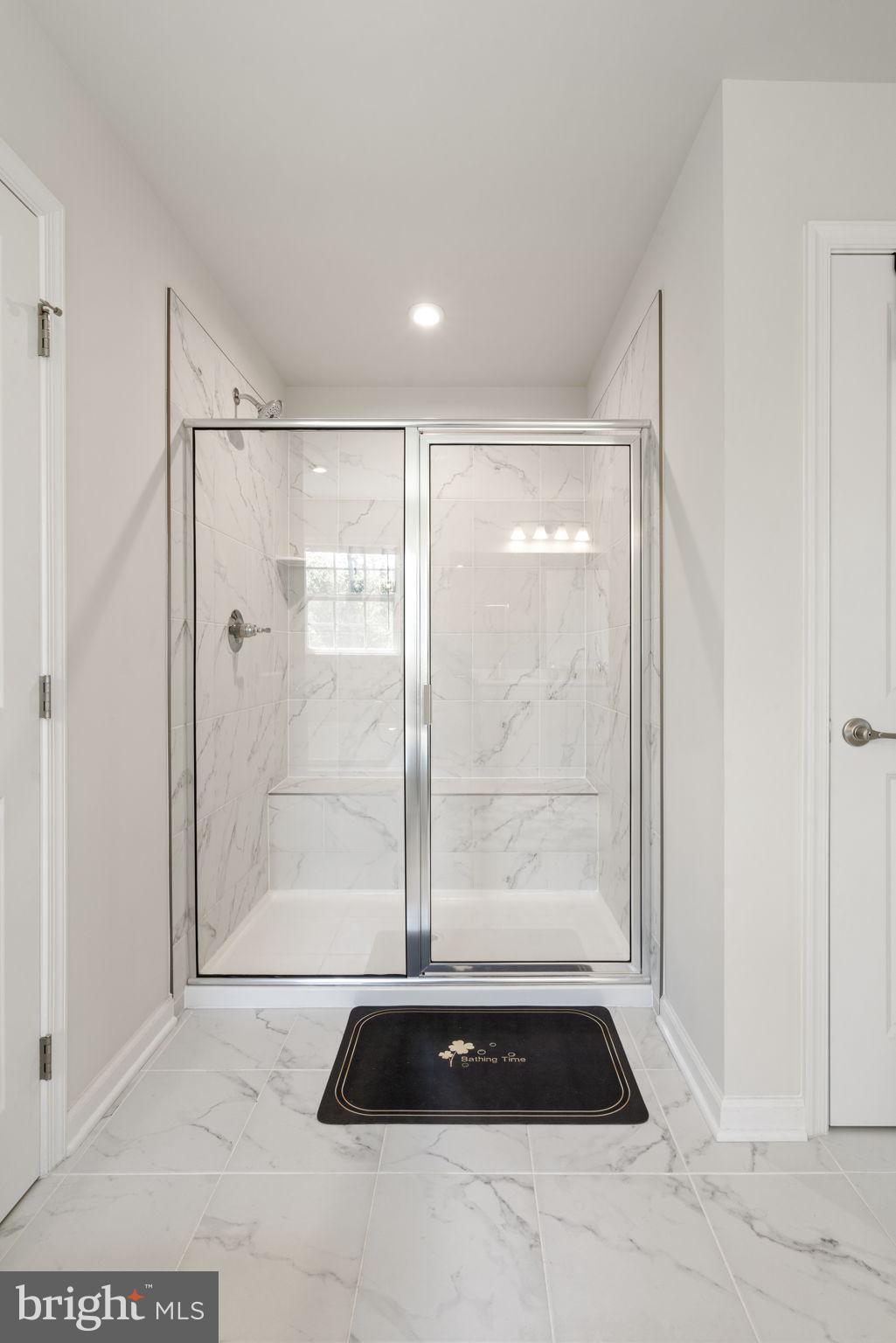 WOODBERRY MANOR - Residential