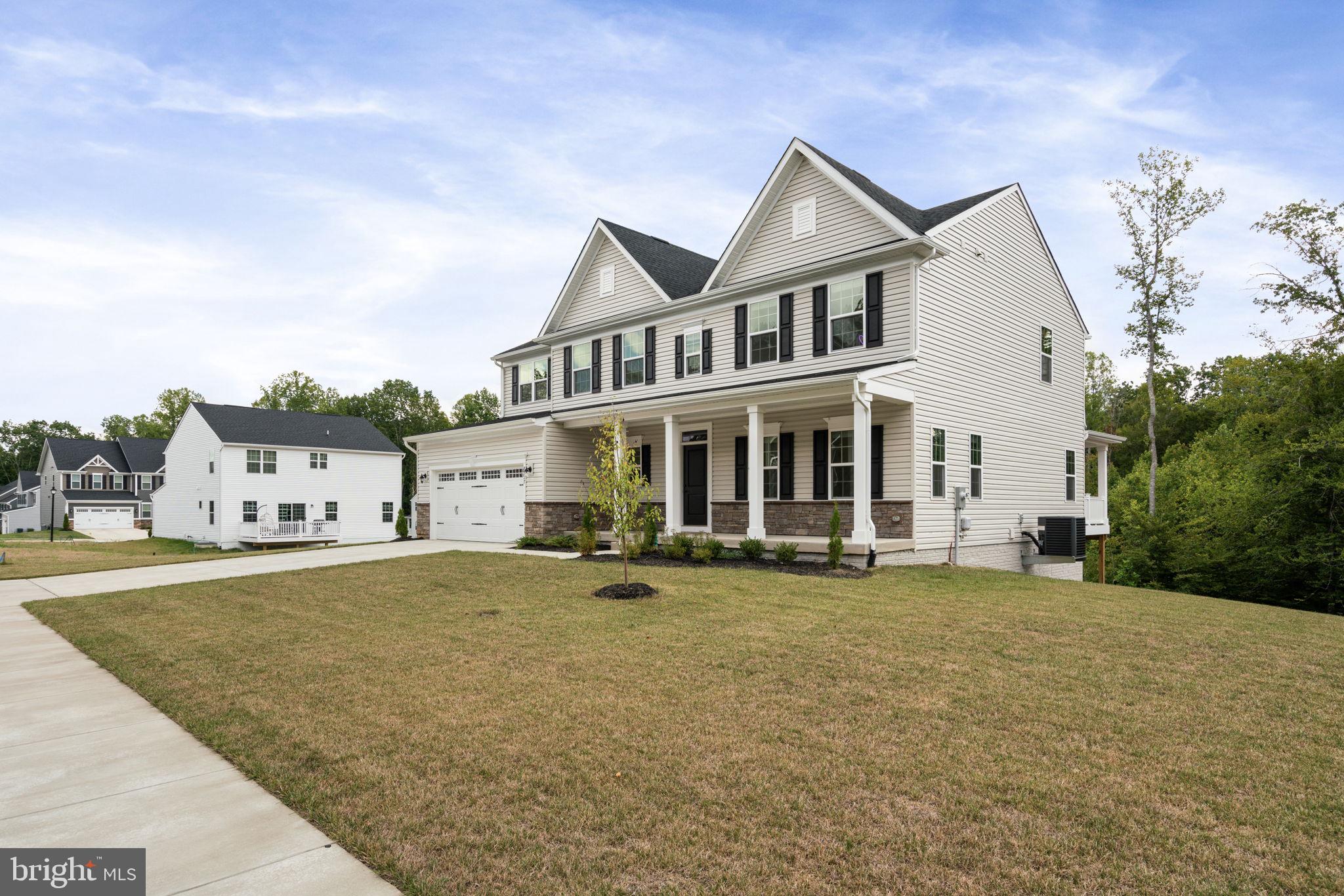 WOODBERRY MANOR - Residential