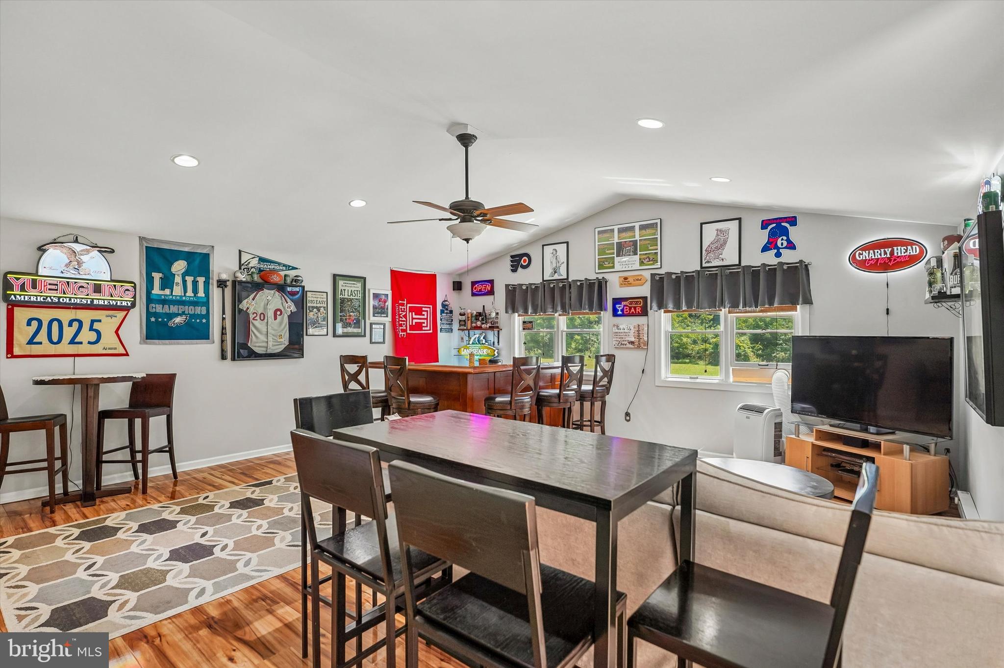 PLYMOUTH HILLS - Residential