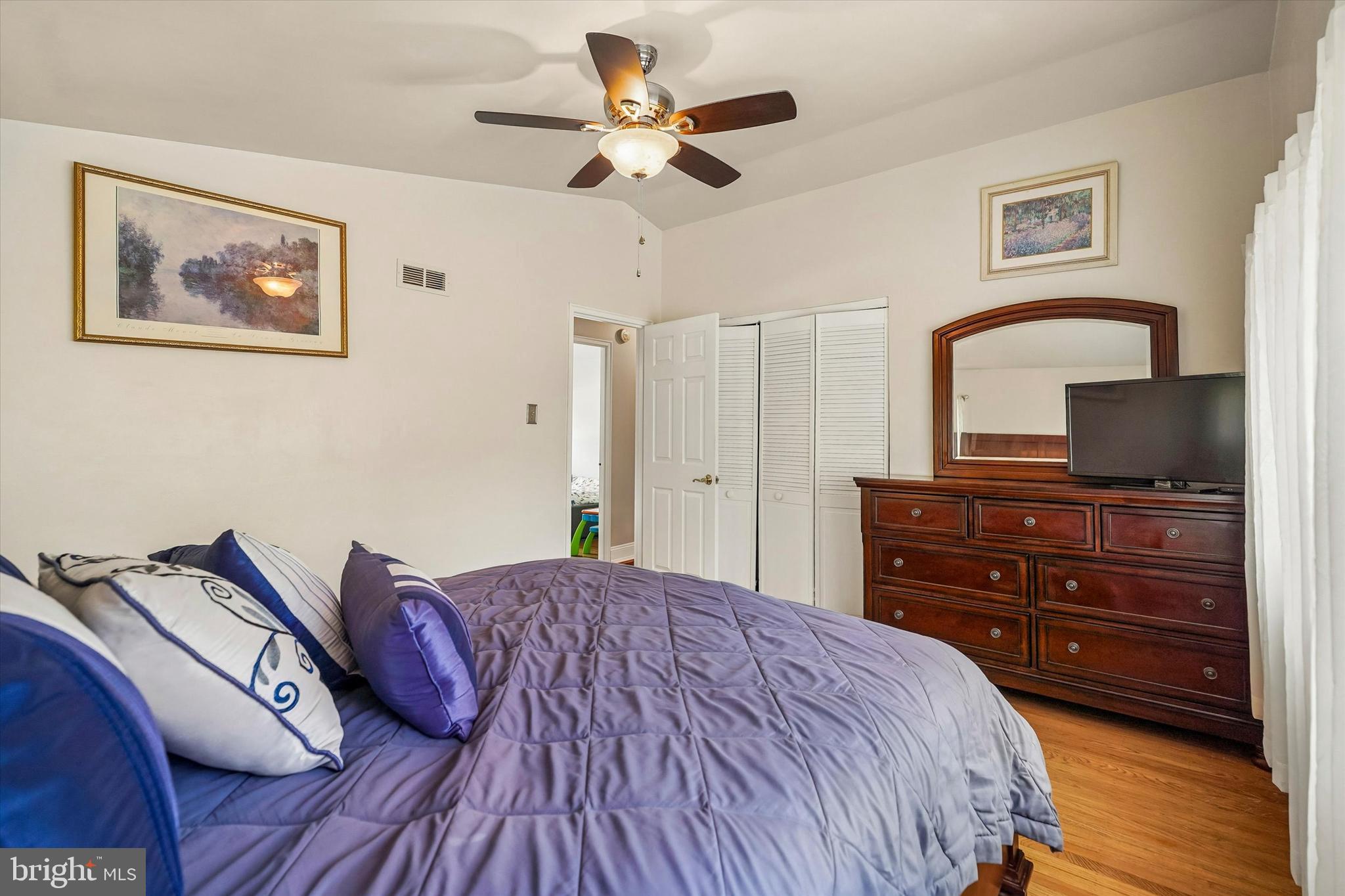 PLYMOUTH HILLS - Residential