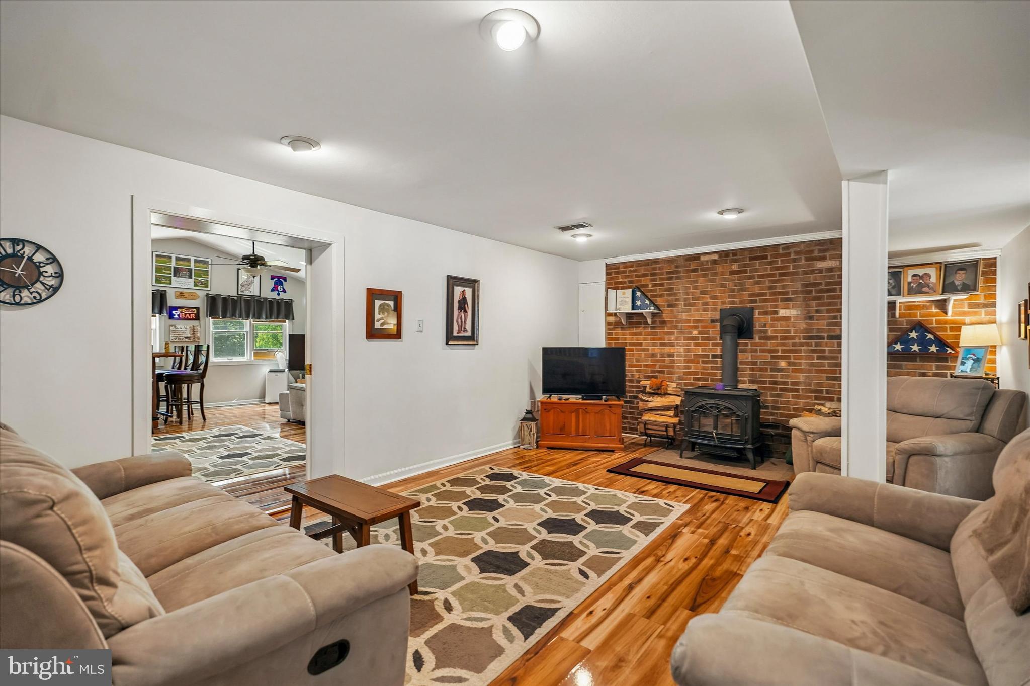 PLYMOUTH HILLS - Residential