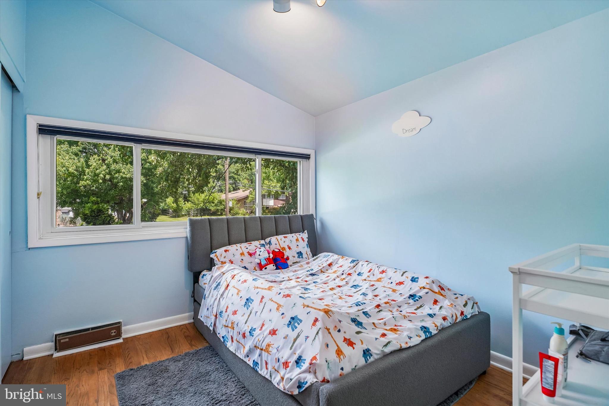 PLYMOUTH HILLS - Residential