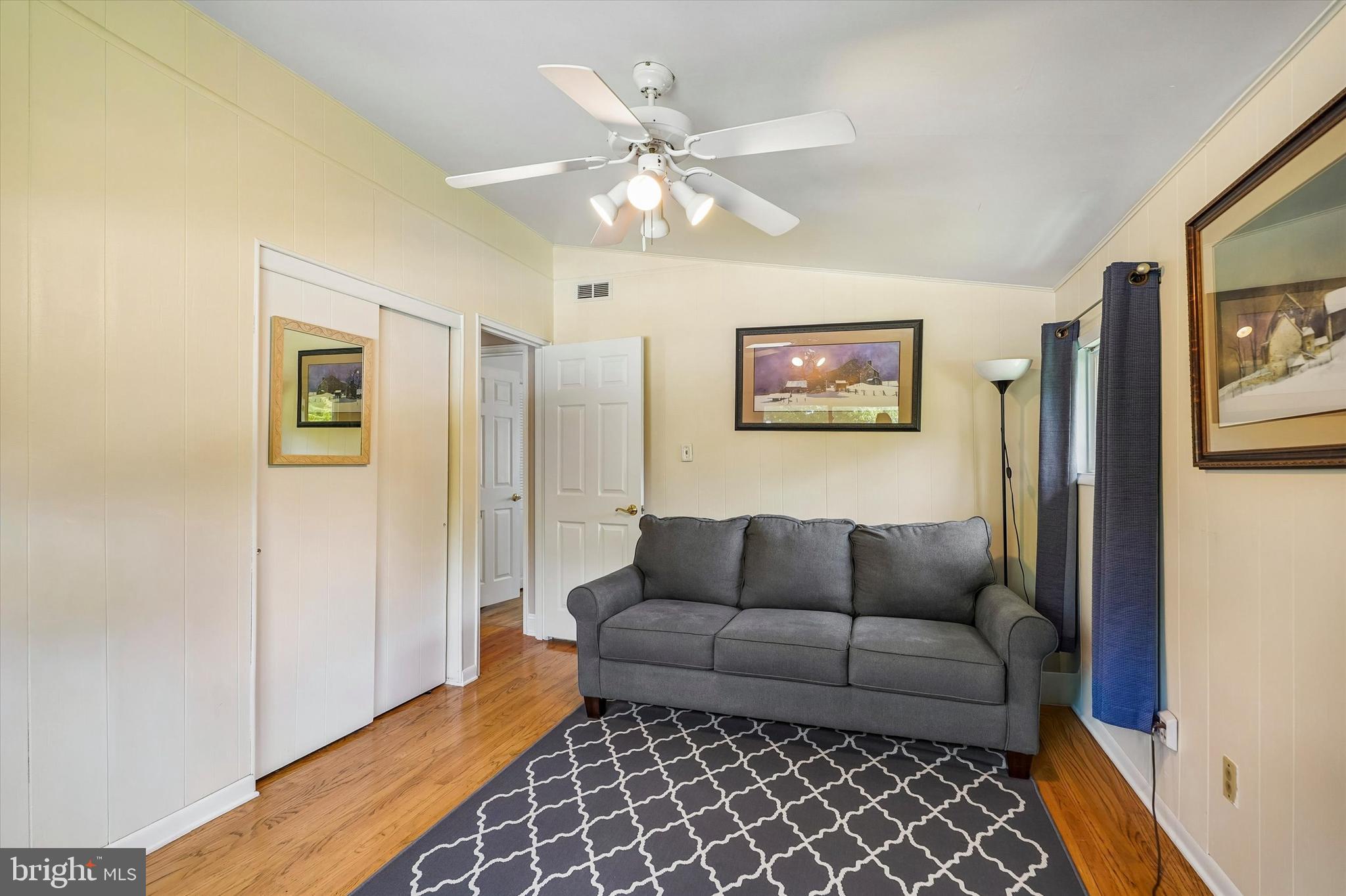 PLYMOUTH HILLS - Residential