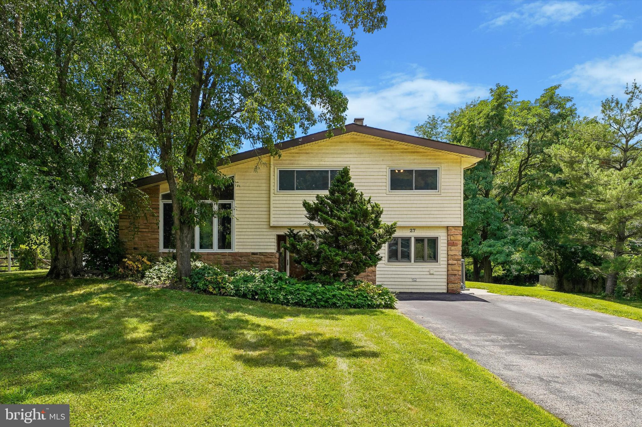 PLYMOUTH HILLS - Residential