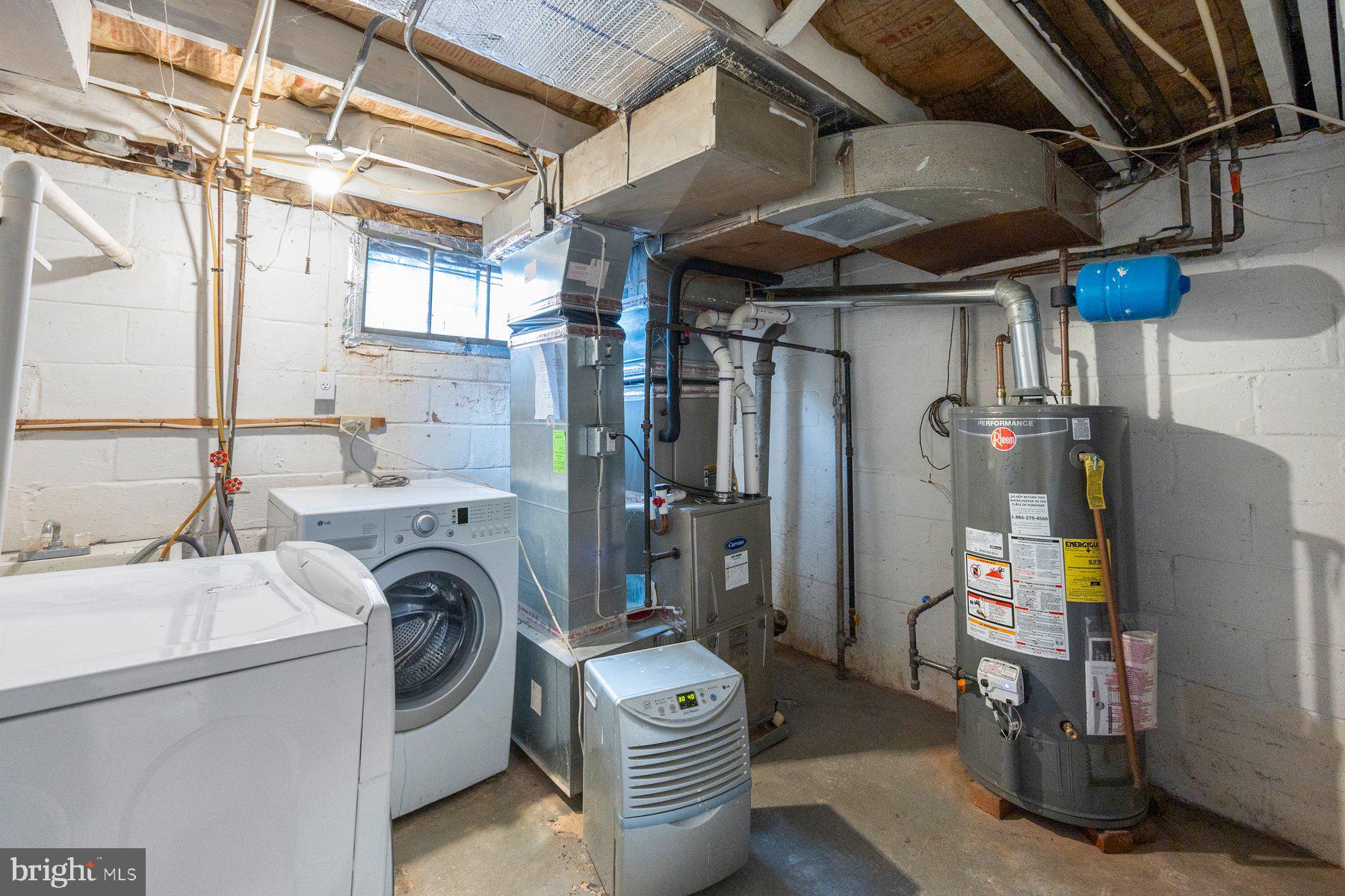 FRANKFORD - Residential Lease