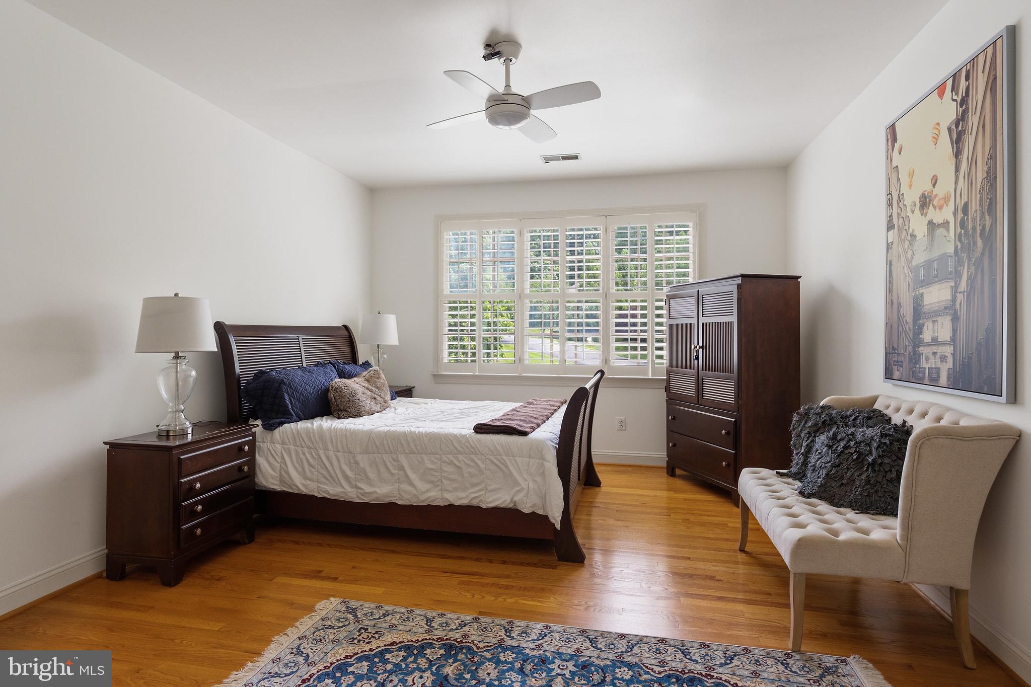 DEEP GLEN - Residential