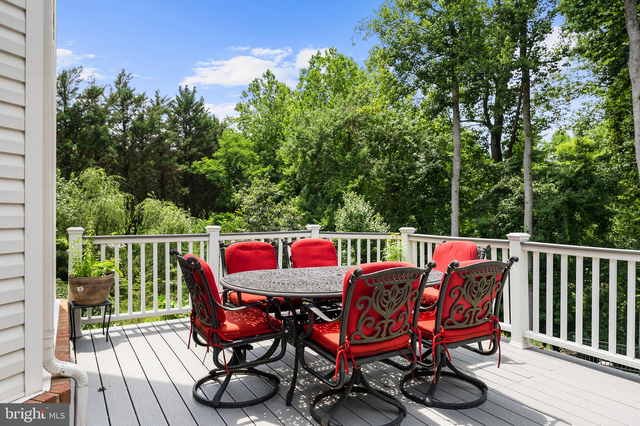 DEEP GLEN - Residential