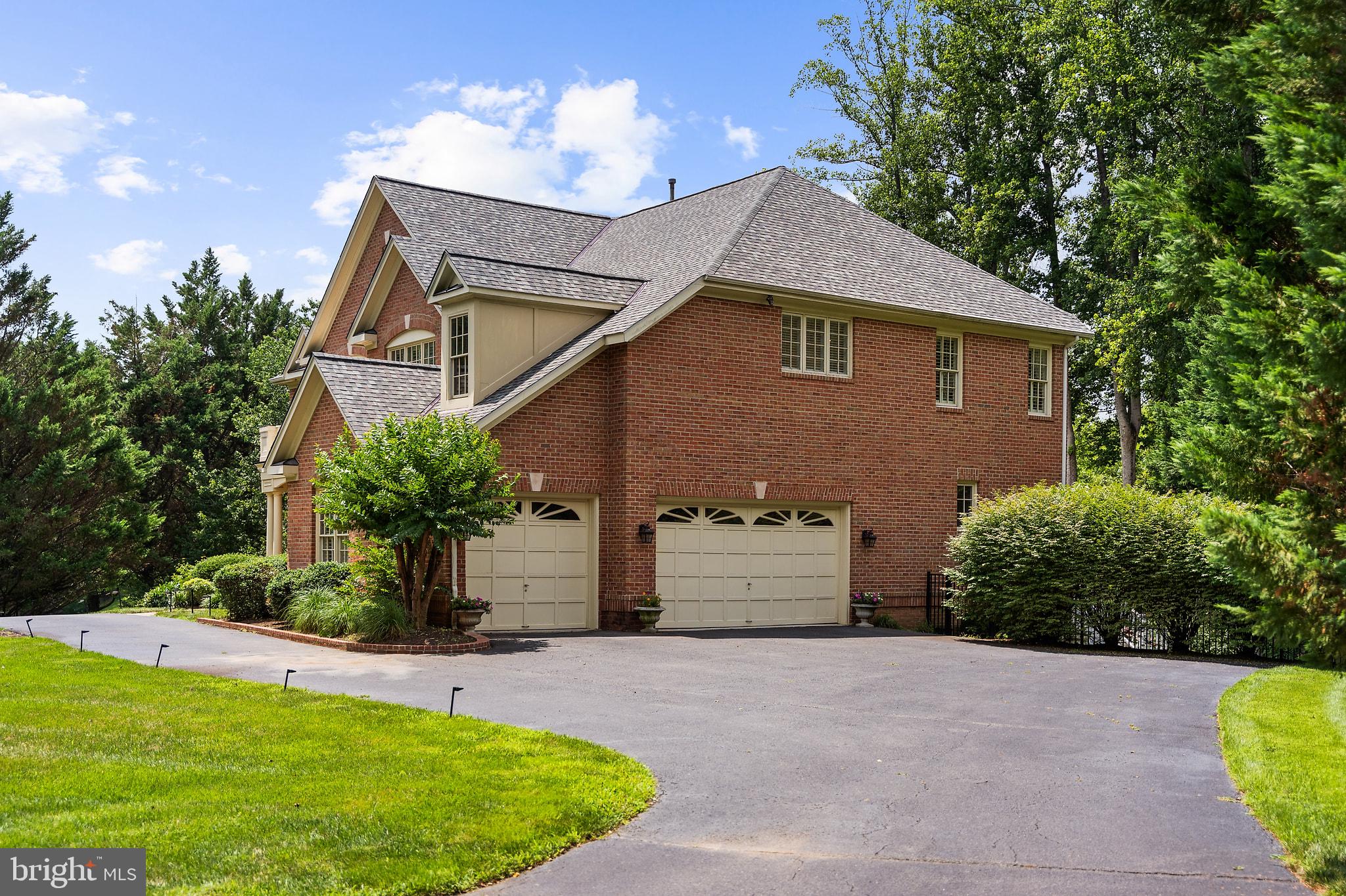 DEEP GLEN - Residential