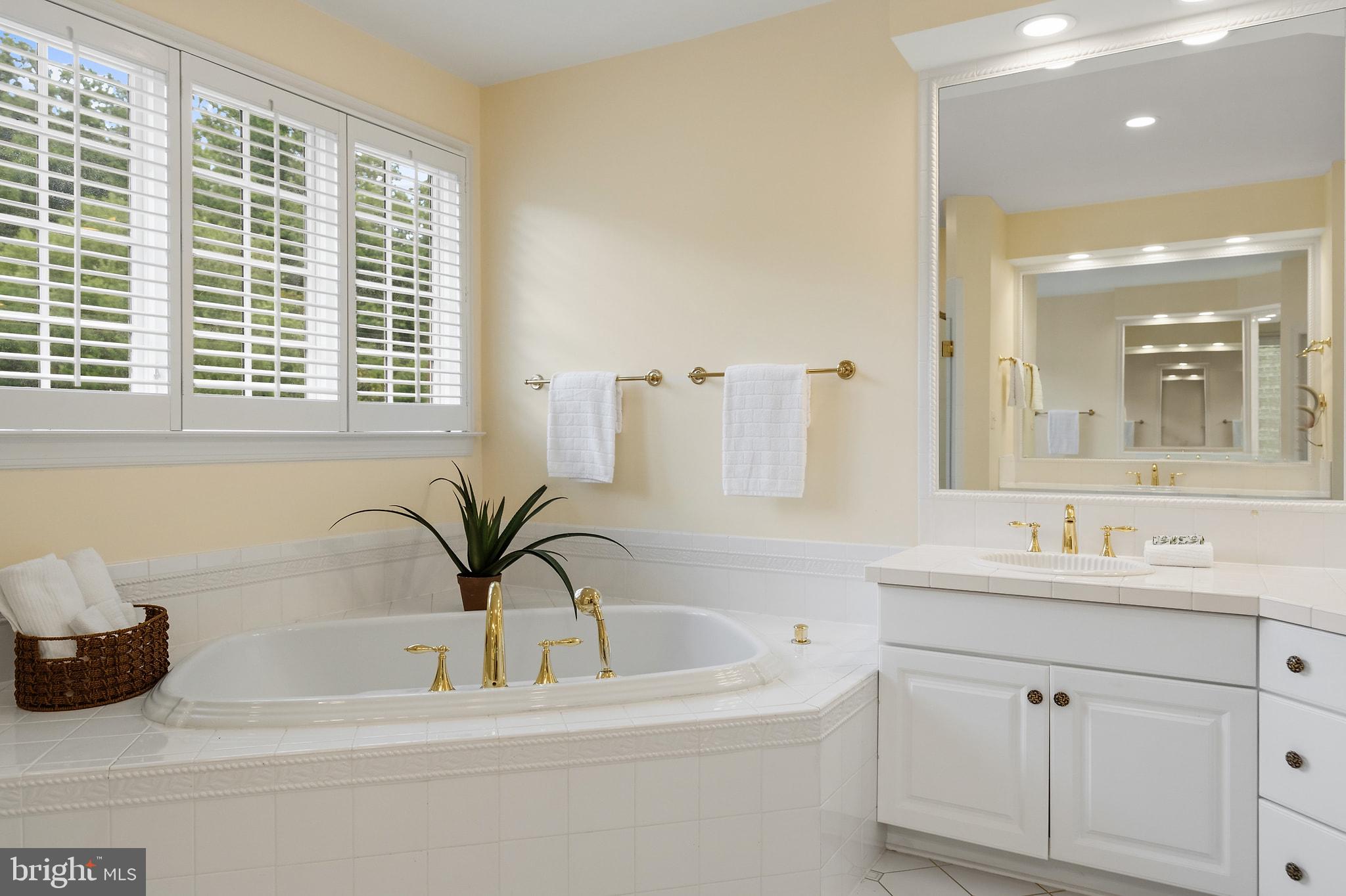 DEEP GLEN - Residential