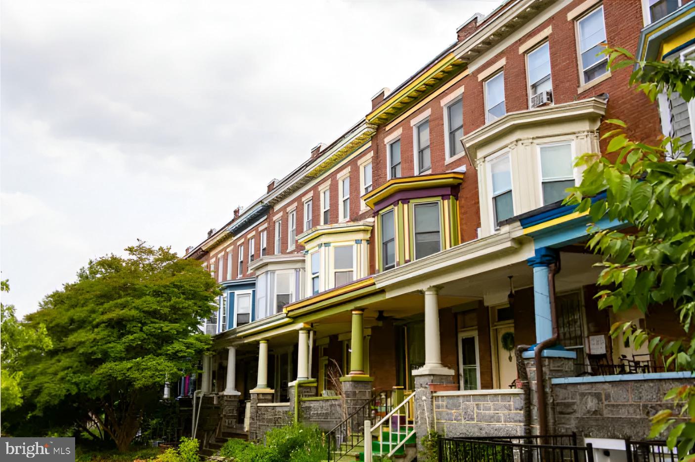**11 SFR Portfolio in Baltimore / 130,000 per property**

This 11 Single Family Baltimore portfolio generates $176,252 annually, with a pro forma of $219,840 at market rents. Year 1 NOI is $131,904, growing to $152,822 by Year 5. Investors benefit from a 9.22% cap rate, rising to 10.69% by Year 5, offering strong cash flow and value-add potential.

The portfolio features 9 out of 11 lead-free, two- and three-bedroom homes with 1–2 bathrooms, hardwood floors, granite countertops, updated cabinetry, and appliances. Select units (1219 Glyndon Ave, 1115 Carroll St) include in-unit washers/dryers, and 1202 Sargeant St has central A/C. Many offer basements for storage or expansion.

Located in ZIP codes 21223, 21230, 21216, and 21218 (serving 128,000+ residents), the properties are near Johns Hopkins University (30,000+ students), University of Maryland, Baltimore (6,900 students, 8,000+ staff), and major employers like Johns Hopkins Hospital (30,000+ employees). Transit options include MARC Train, Metro SubwayLink, and Light RailLink for connectivity across Baltimore and to Washington, D.C.
