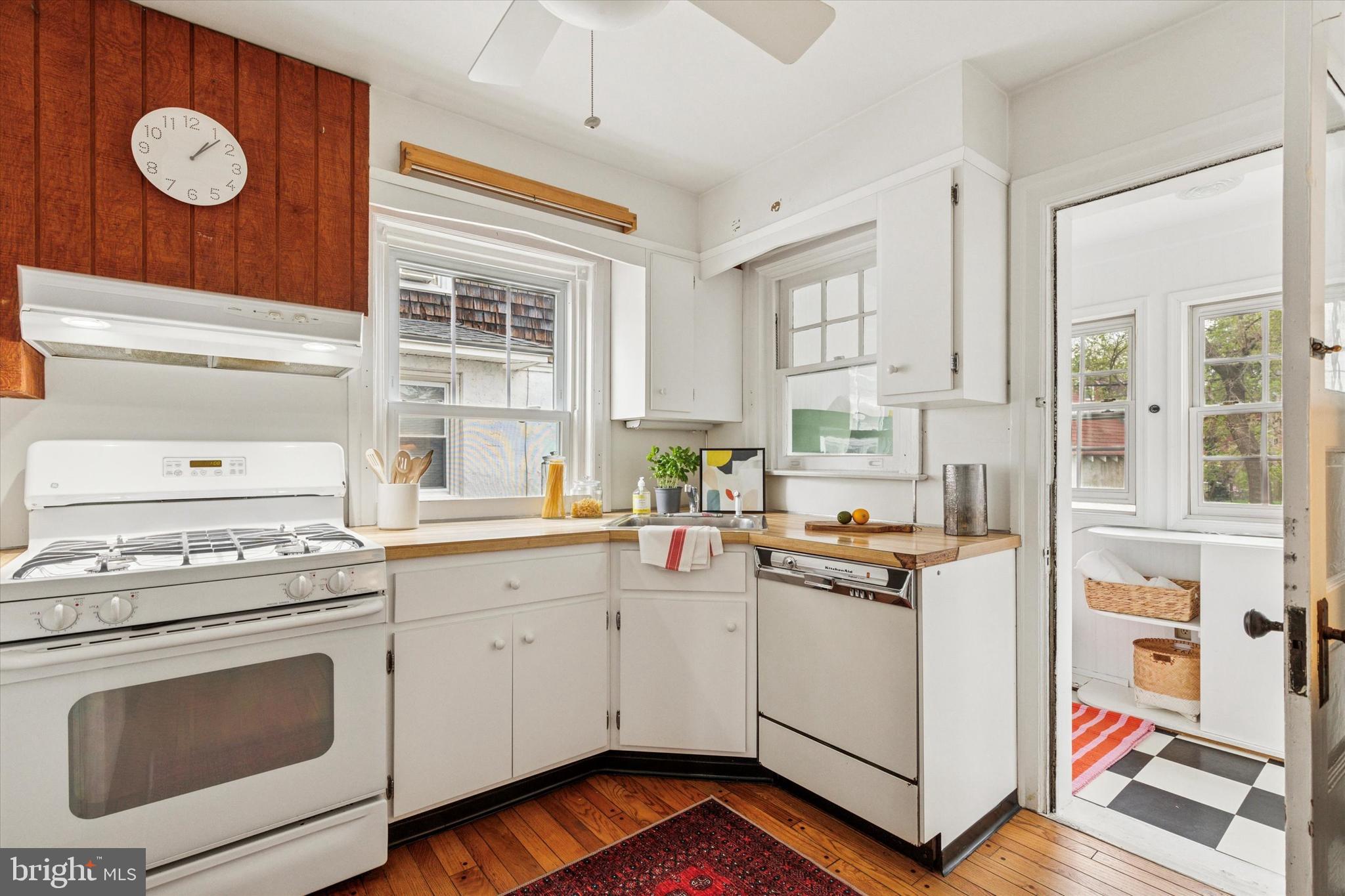NARBERTH - Residential