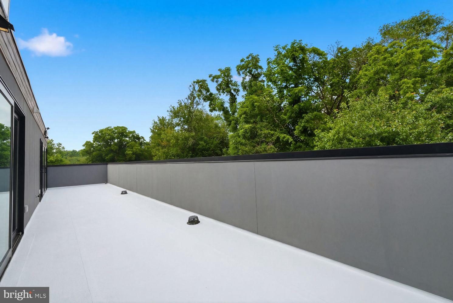 DUNN LORING WOODS - Residential