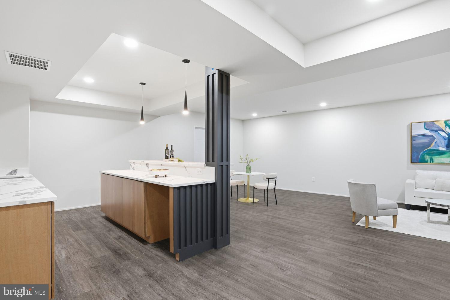 DUNN LORING WOODS - Residential